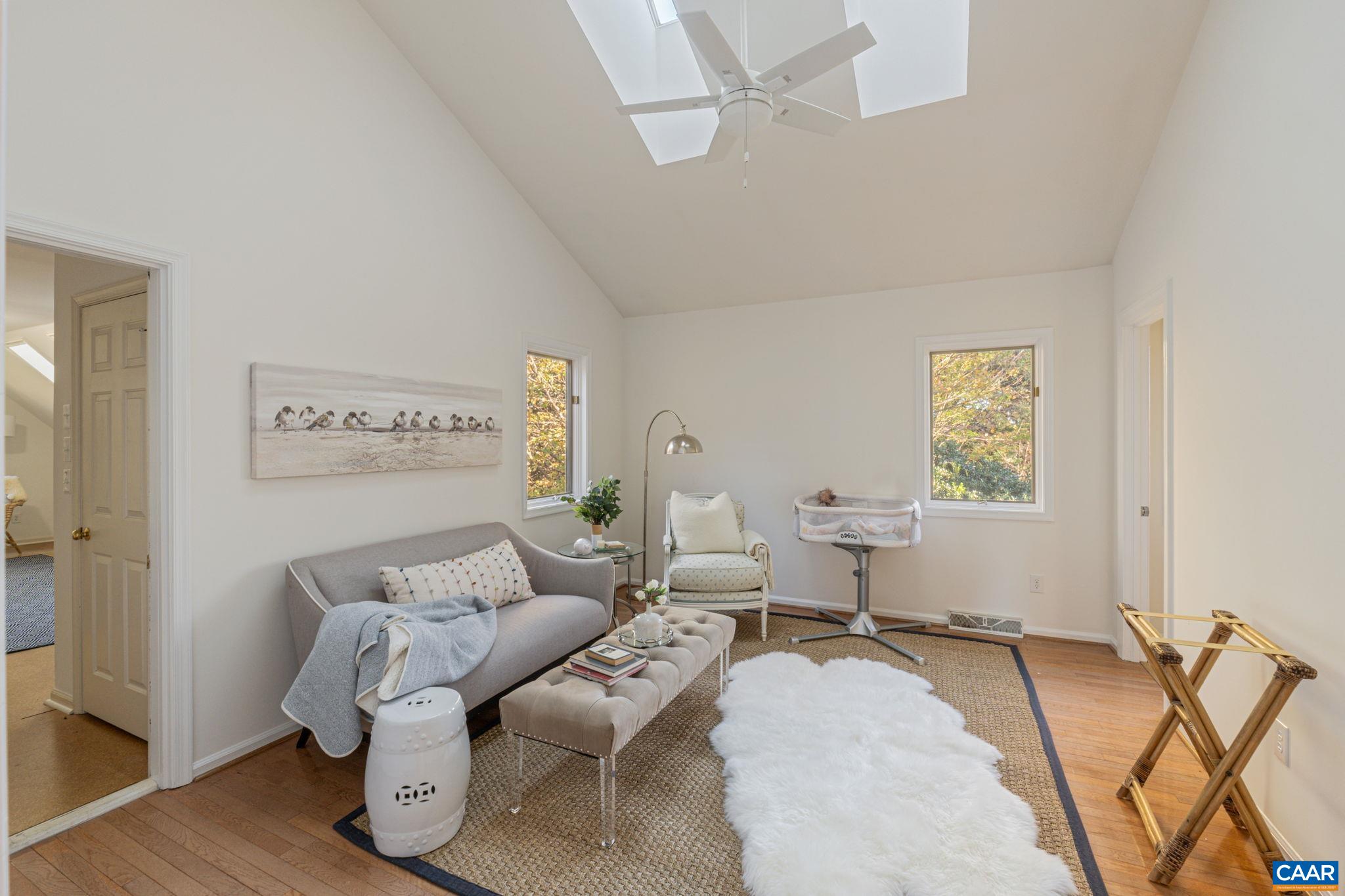 4835 MECHUMS RIVER RD