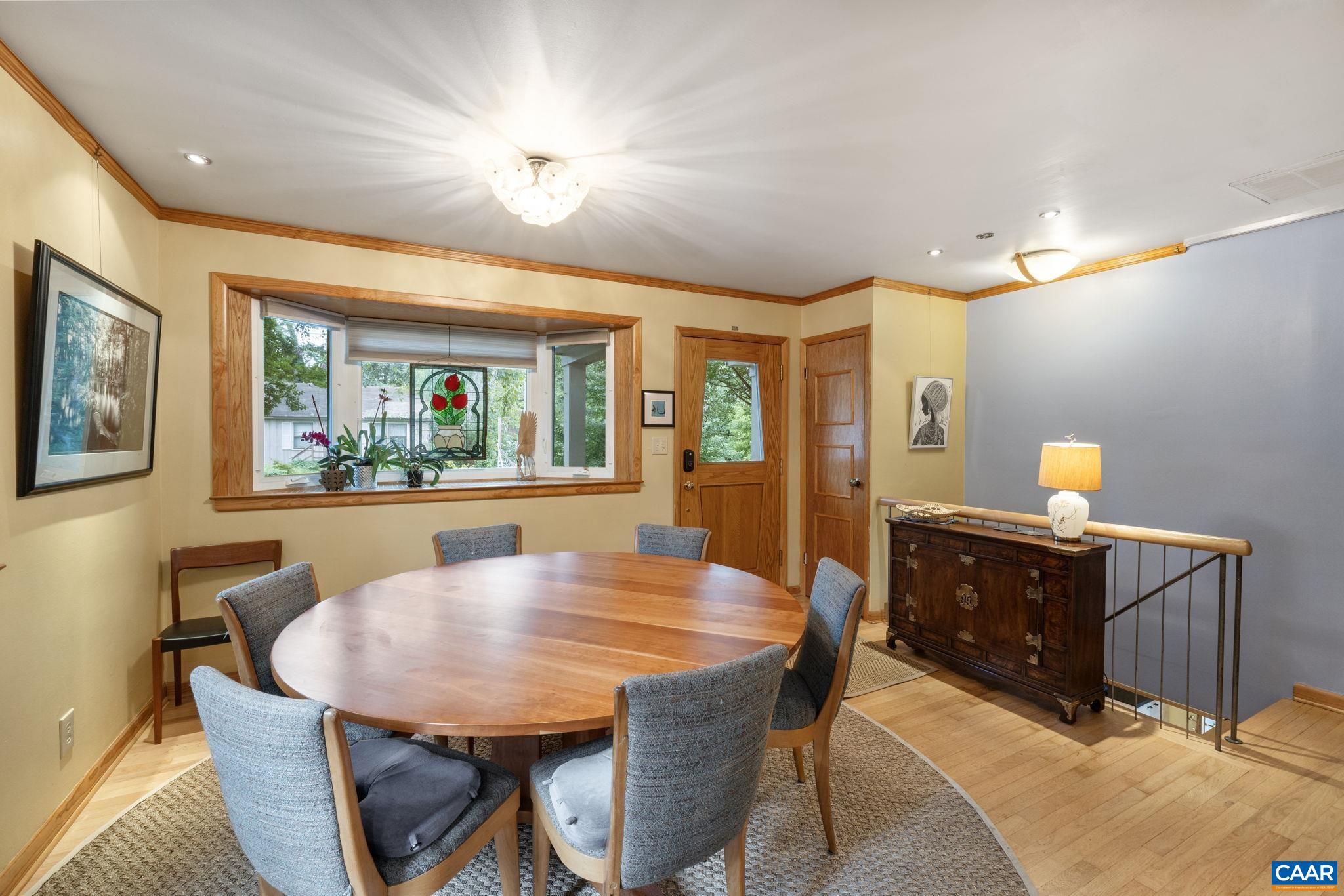 501 STONEHENGE AVE