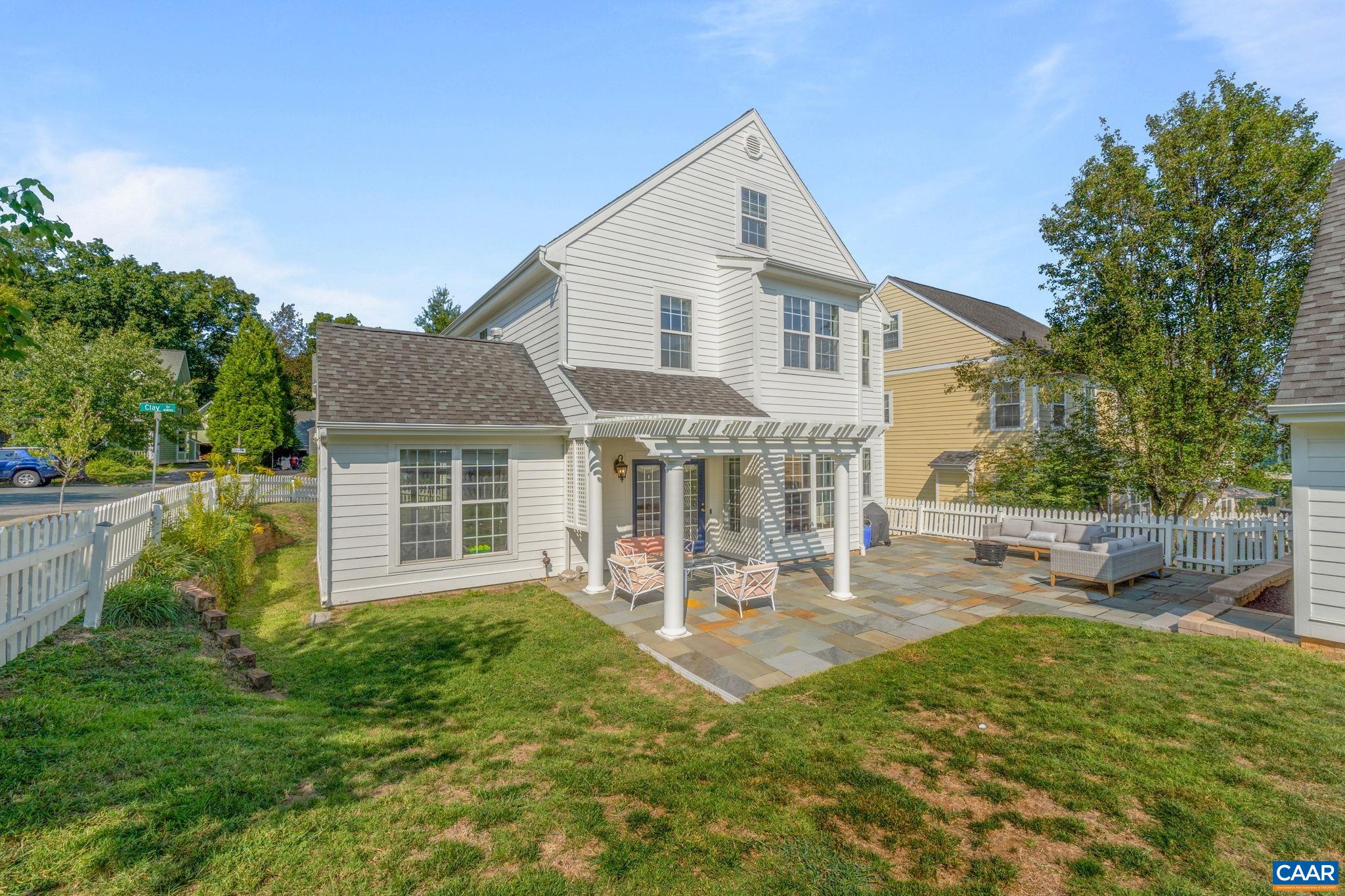 1891 CLAY DR