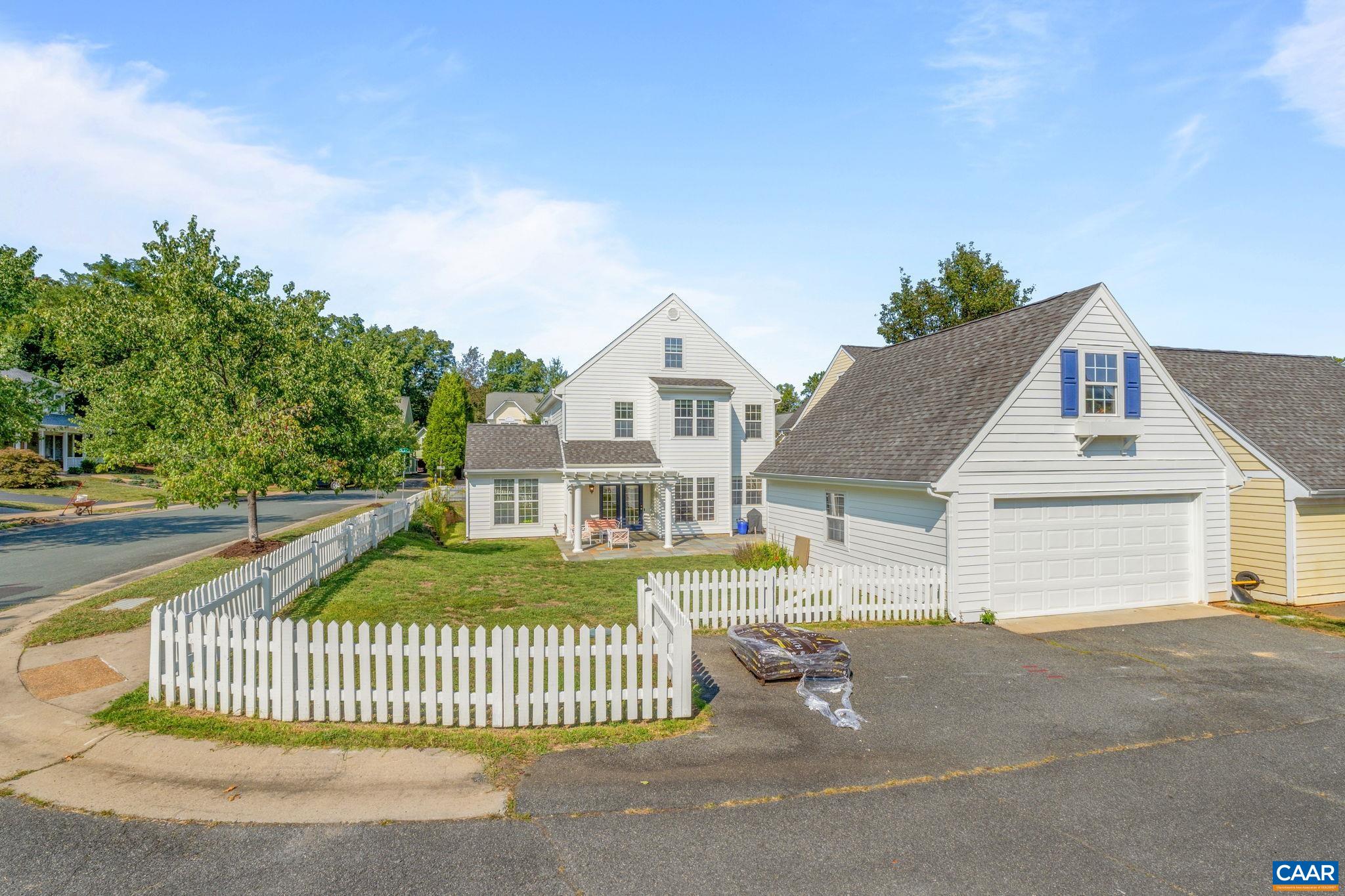 1891 CLAY DR