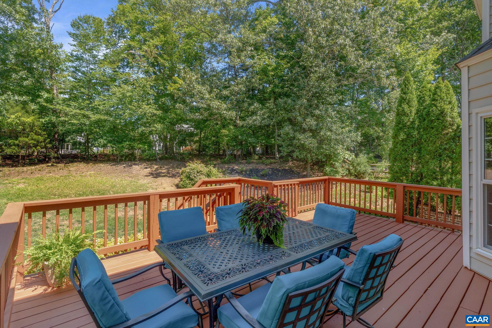 1634 PEPPERIDGE LN
