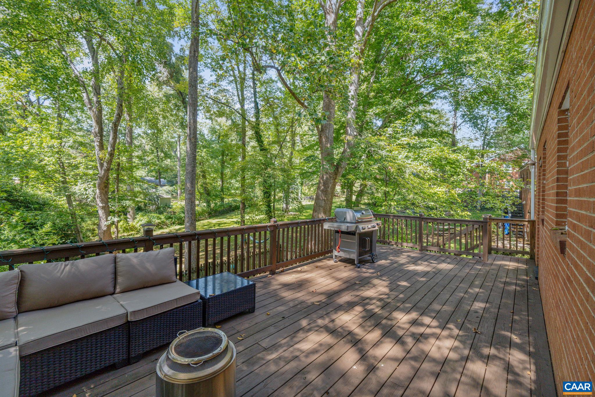 2731 MCELROY DR