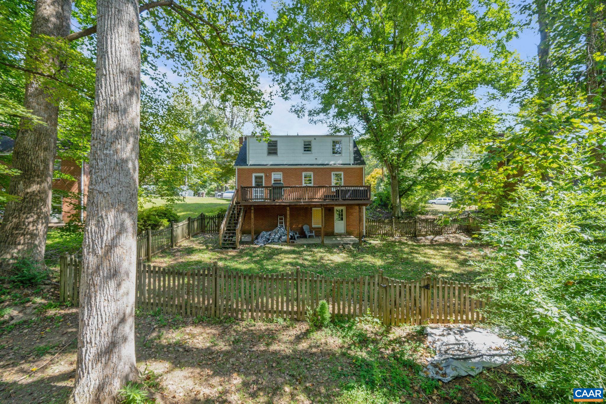 2731 MCELROY DR