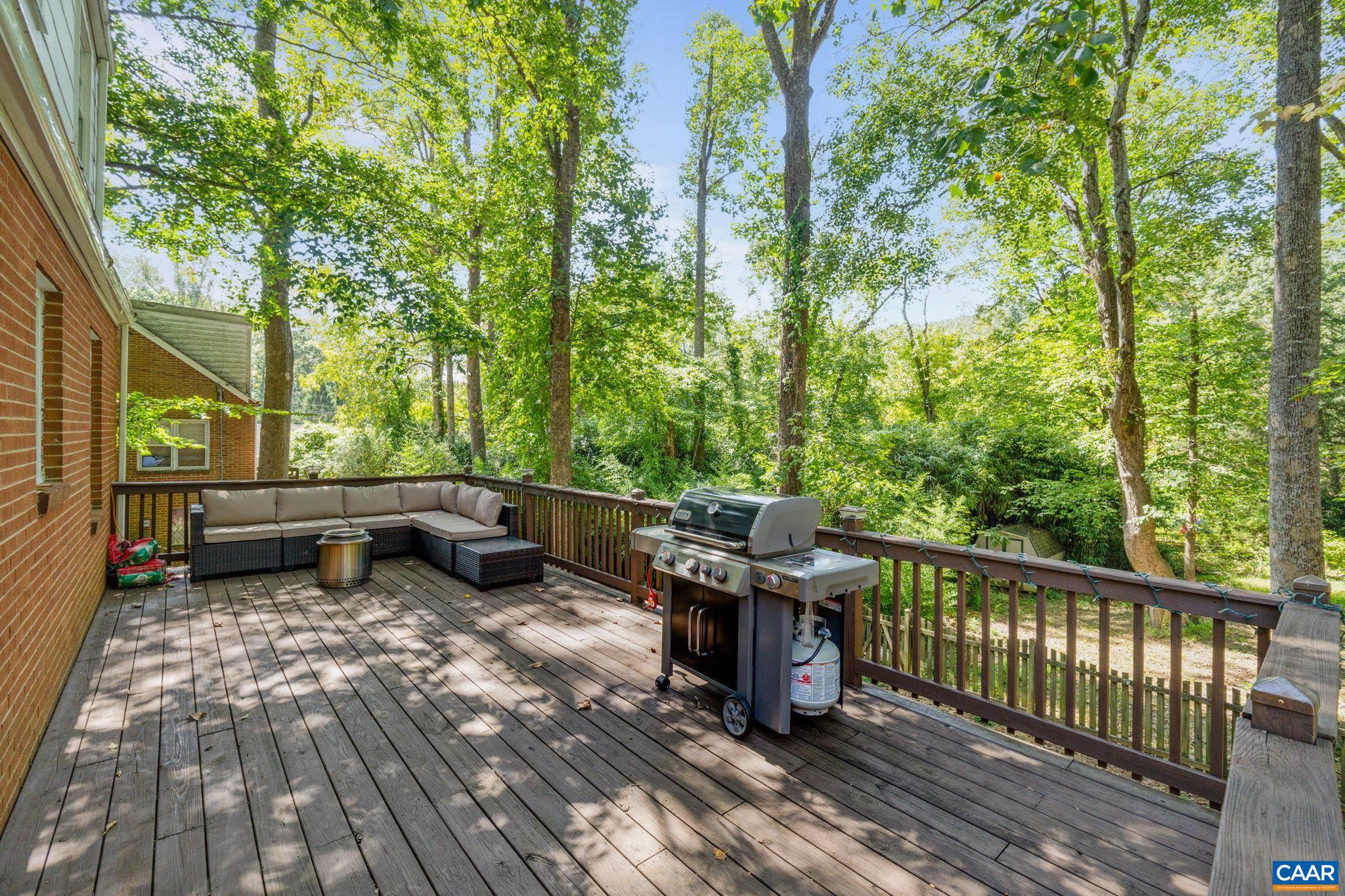 2731 MCELROY DR