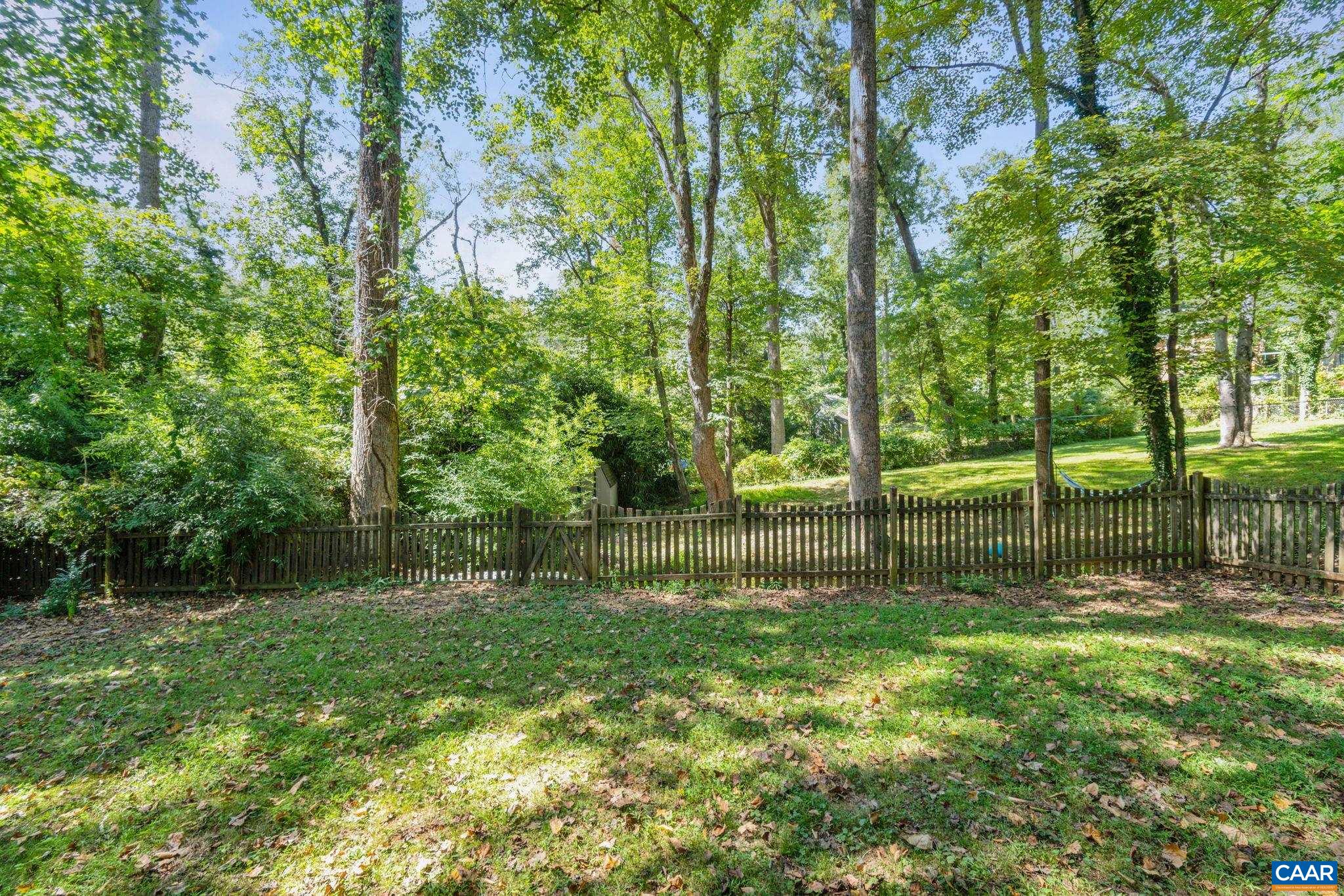 2731 MCELROY DR