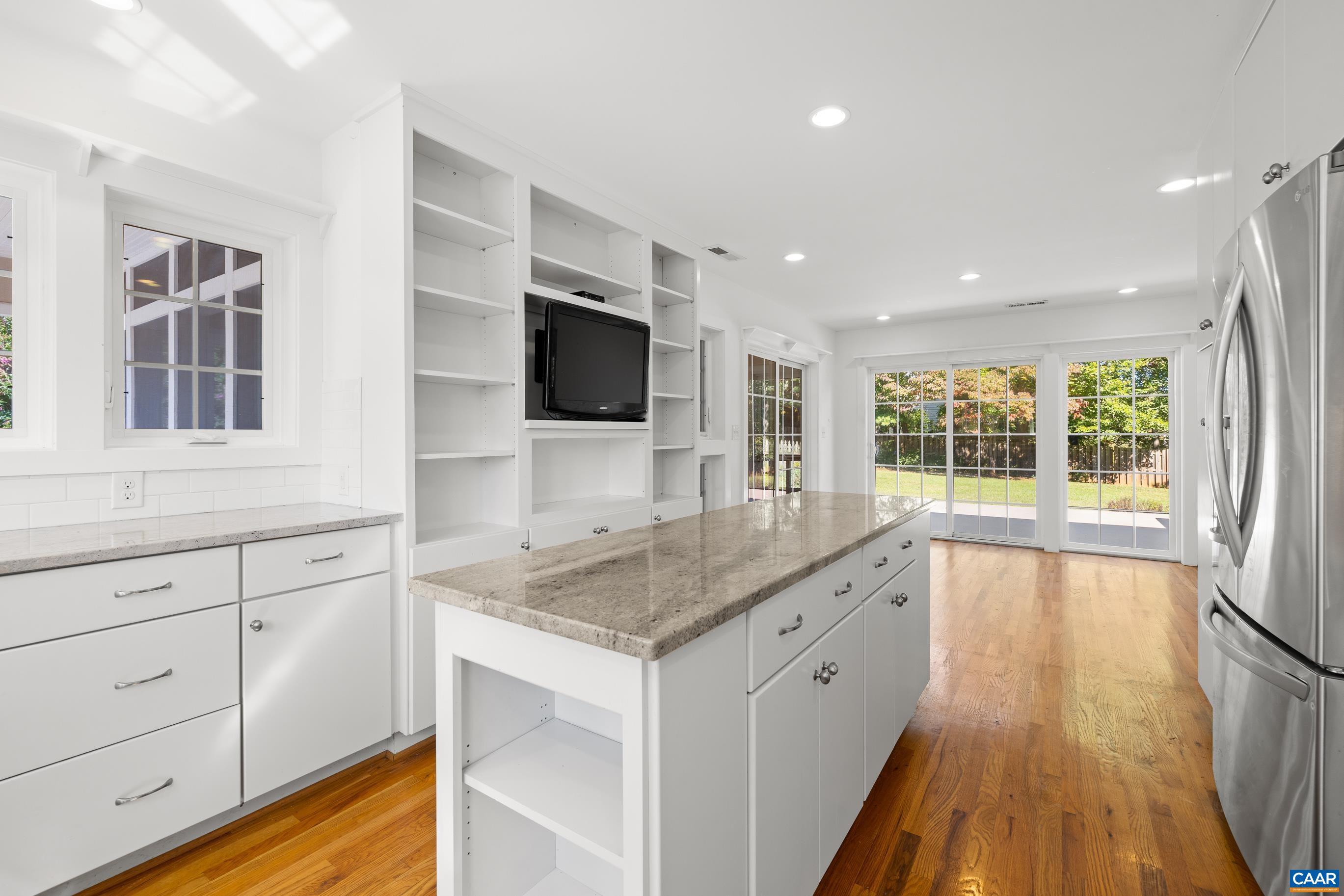 2601 NORTHFIELD RD