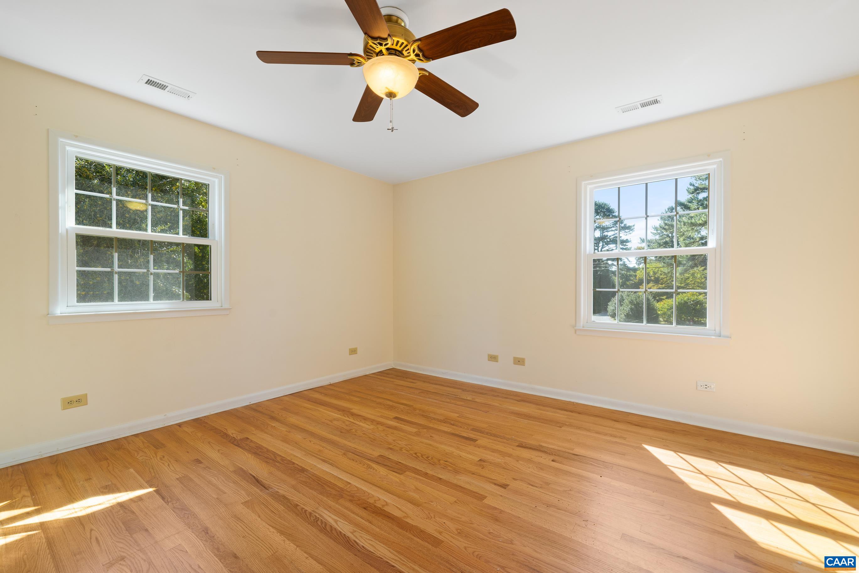 2601 NORTHFIELD RD