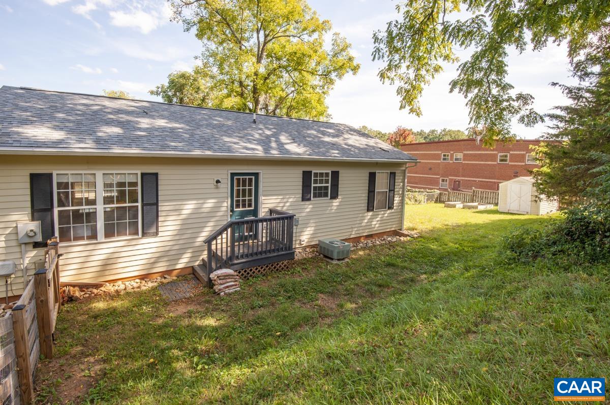 717 ELM ST