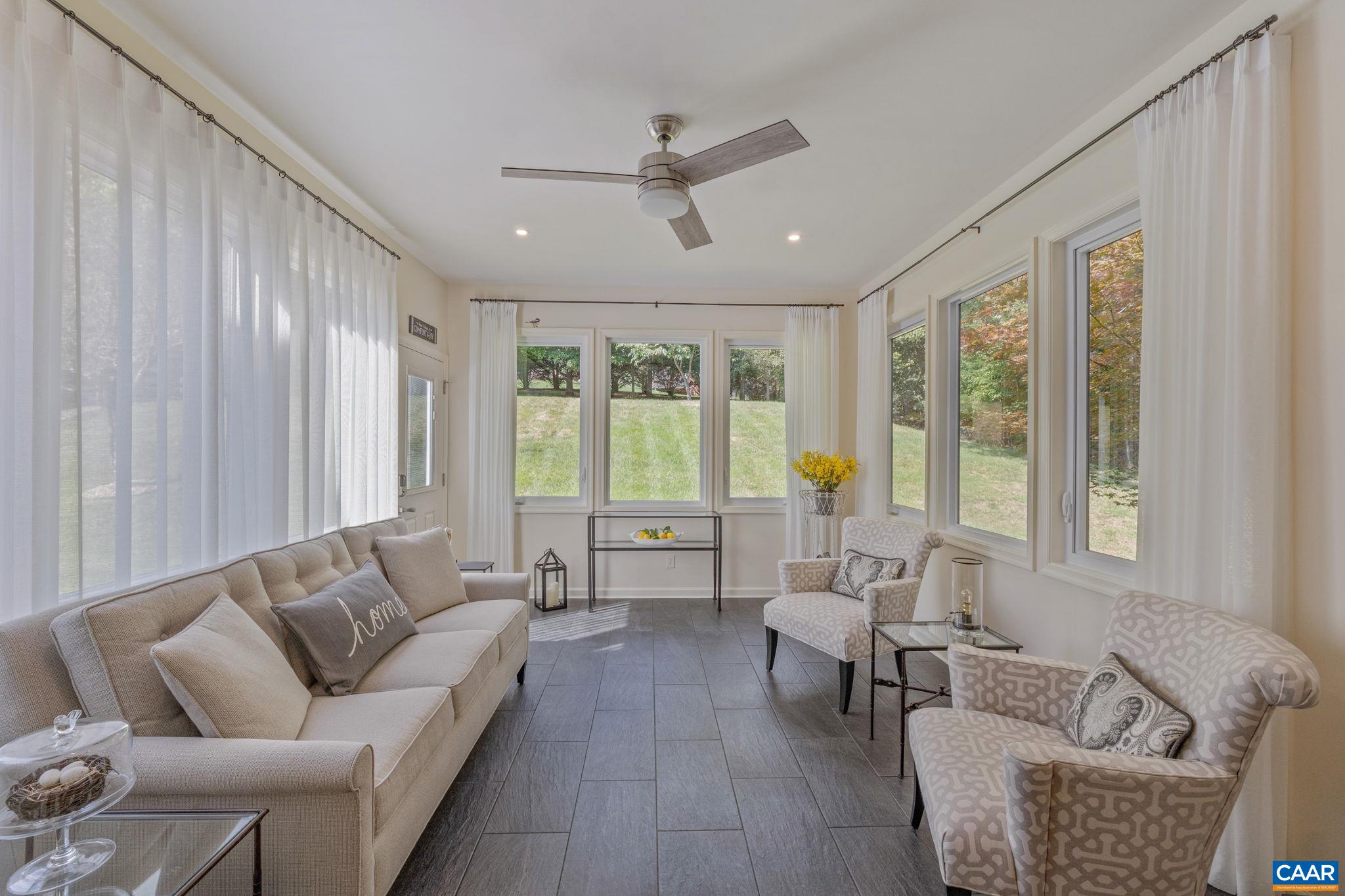 397 LAKE DR