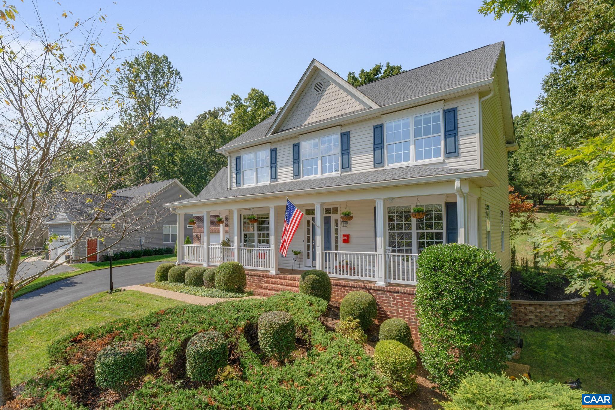 397 LAKE DR