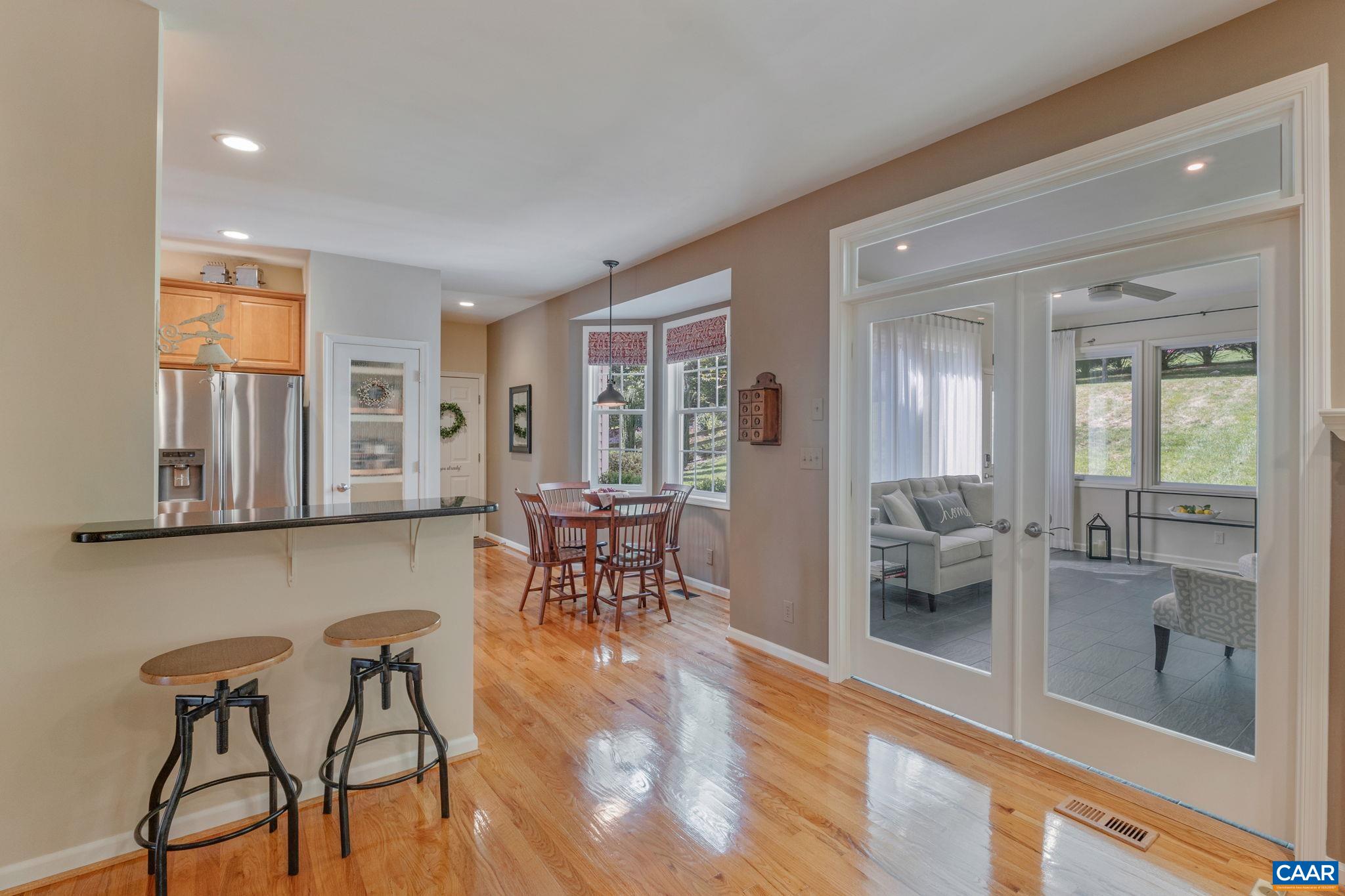 397 LAKE DR