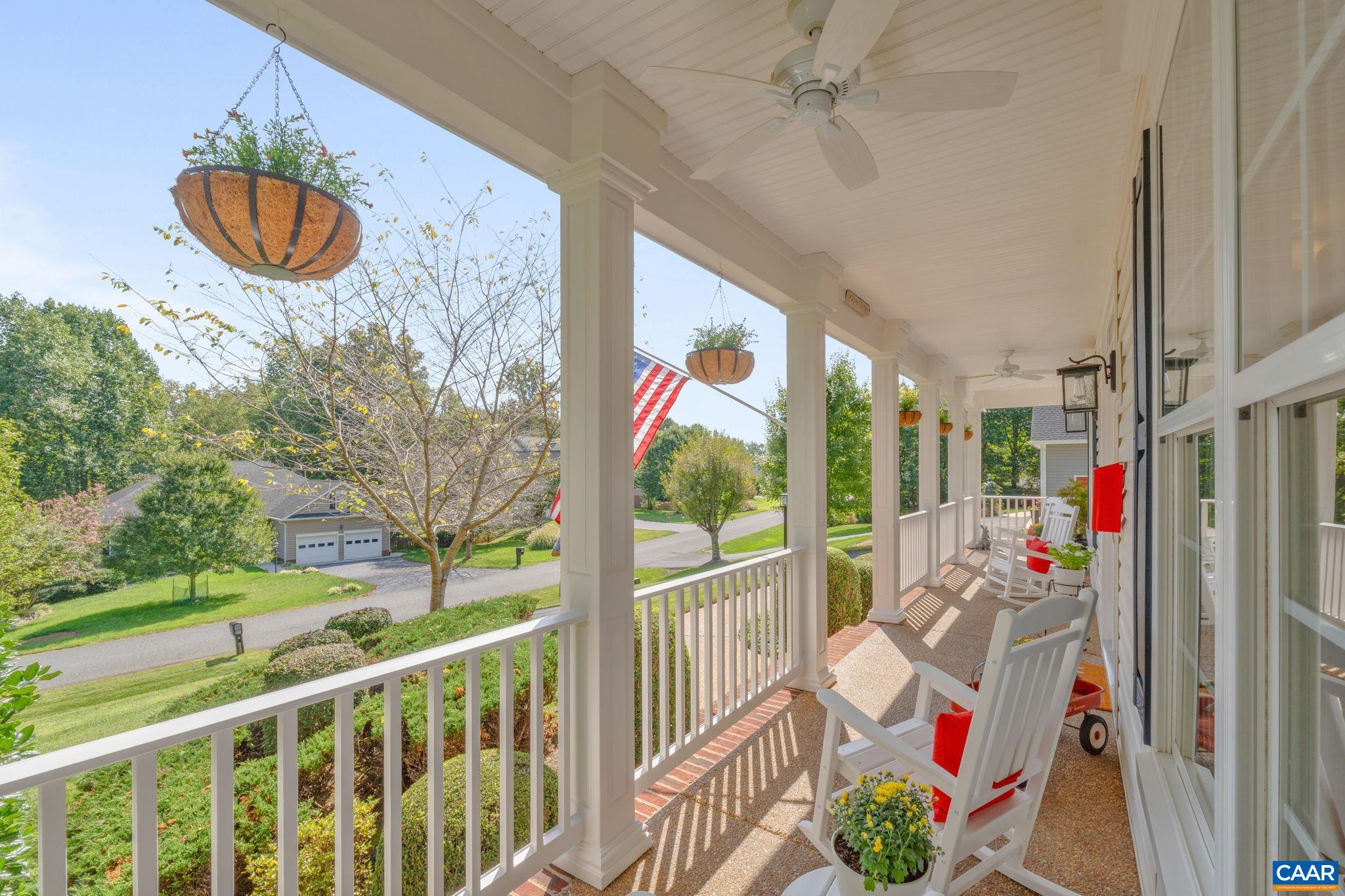 397 LAKE DR