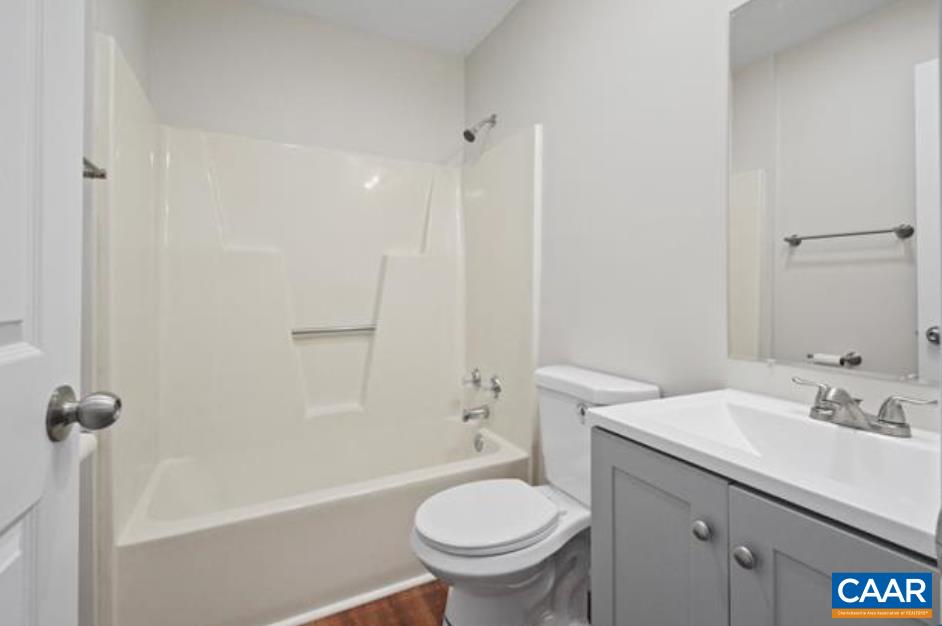 1307 WERTLAND ST Unit: c7