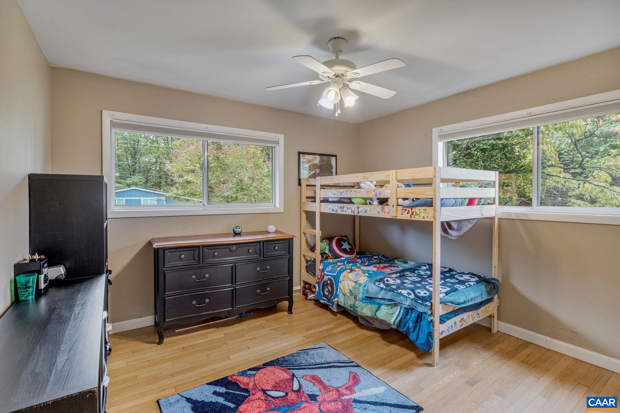 2305 WILLIAMSBURG RD