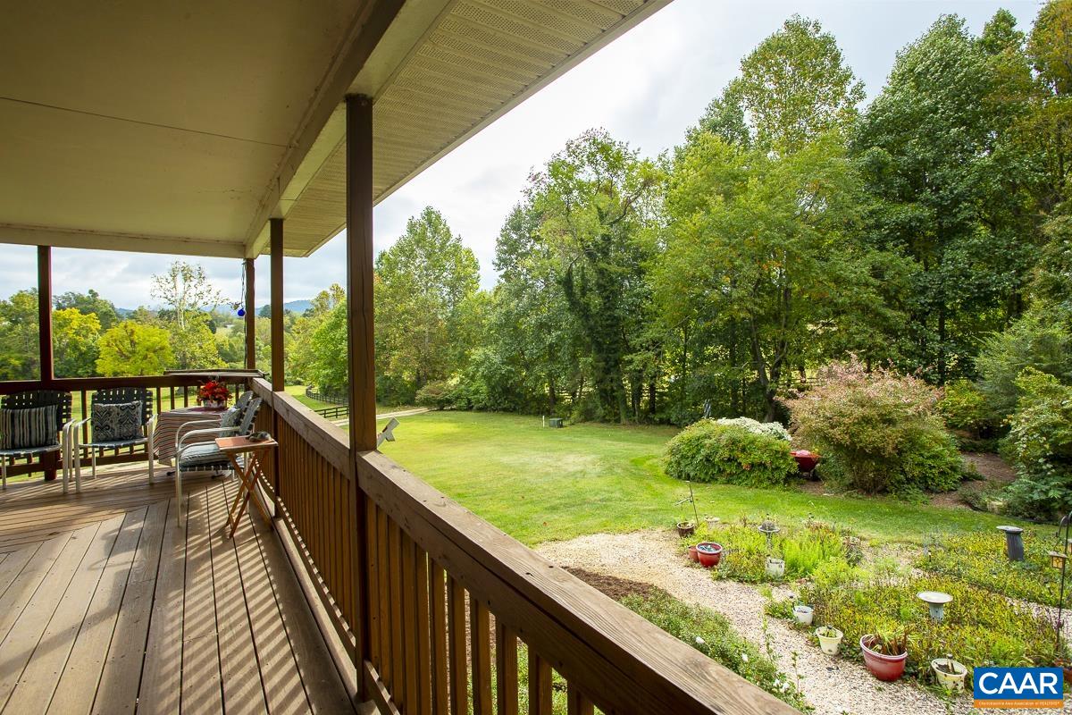 425 GREENFIELD RD