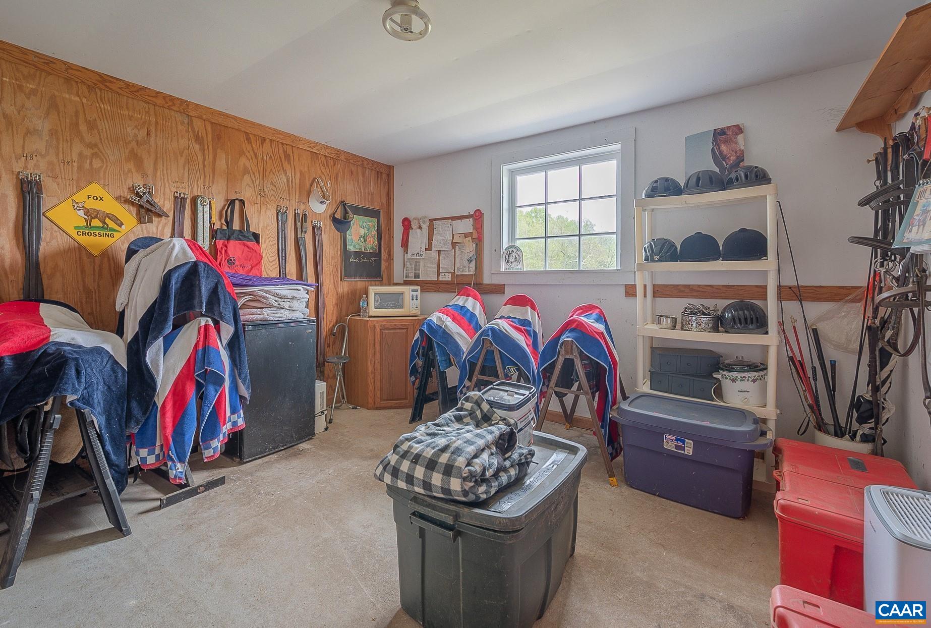 425 GREENFIELD RD