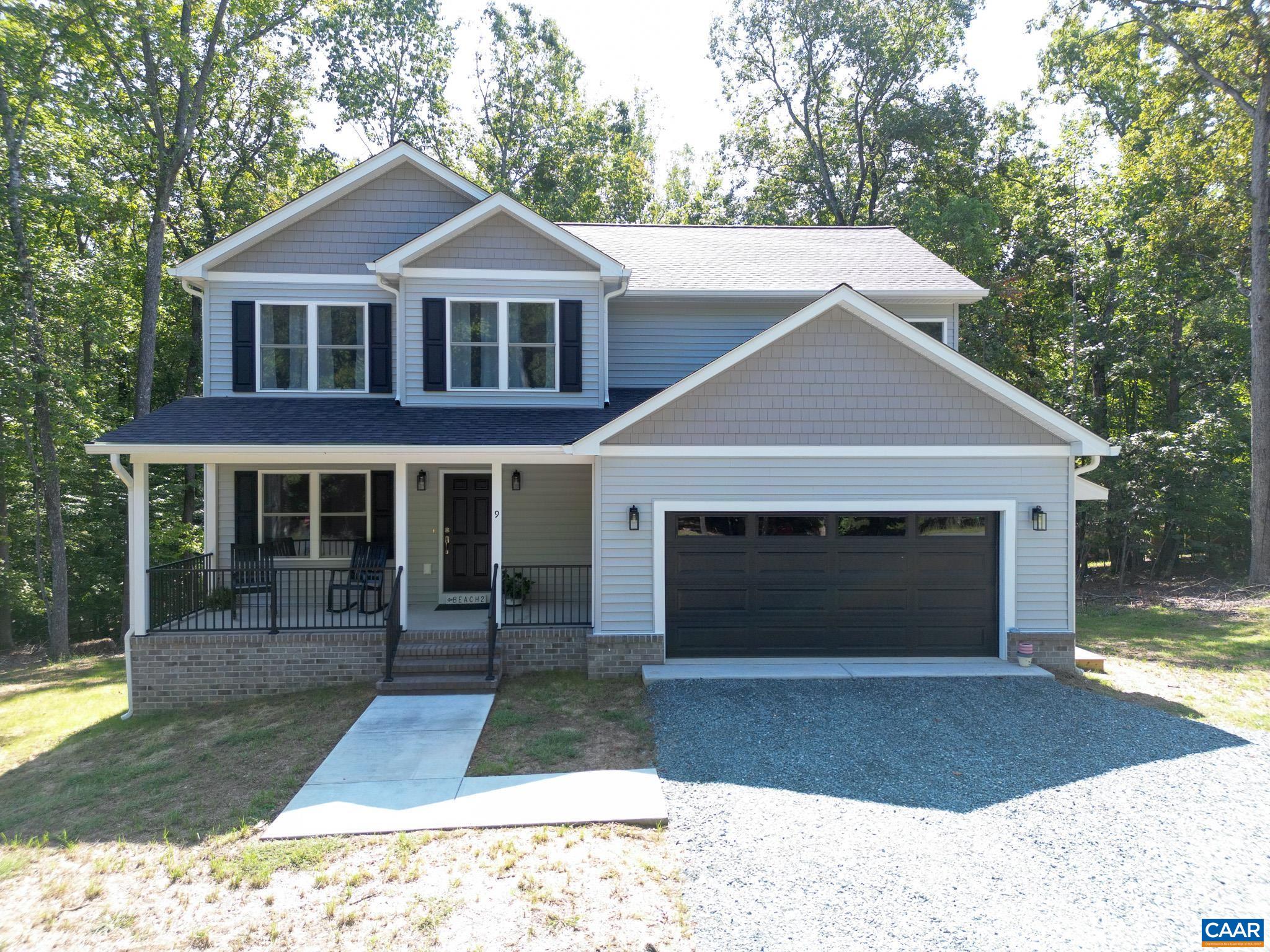 9 SASSAFRAS RD