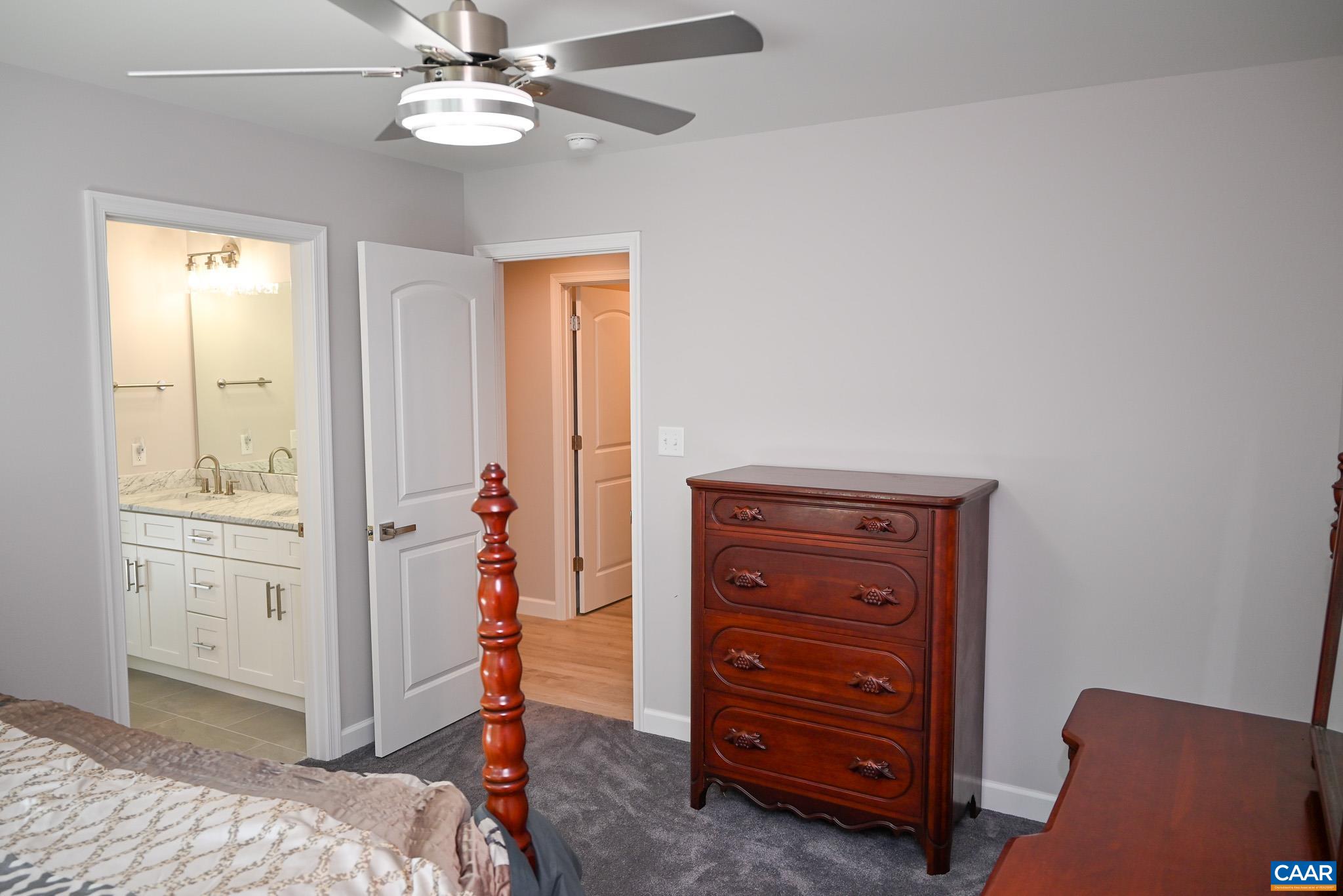 9 SASSAFRAS RD