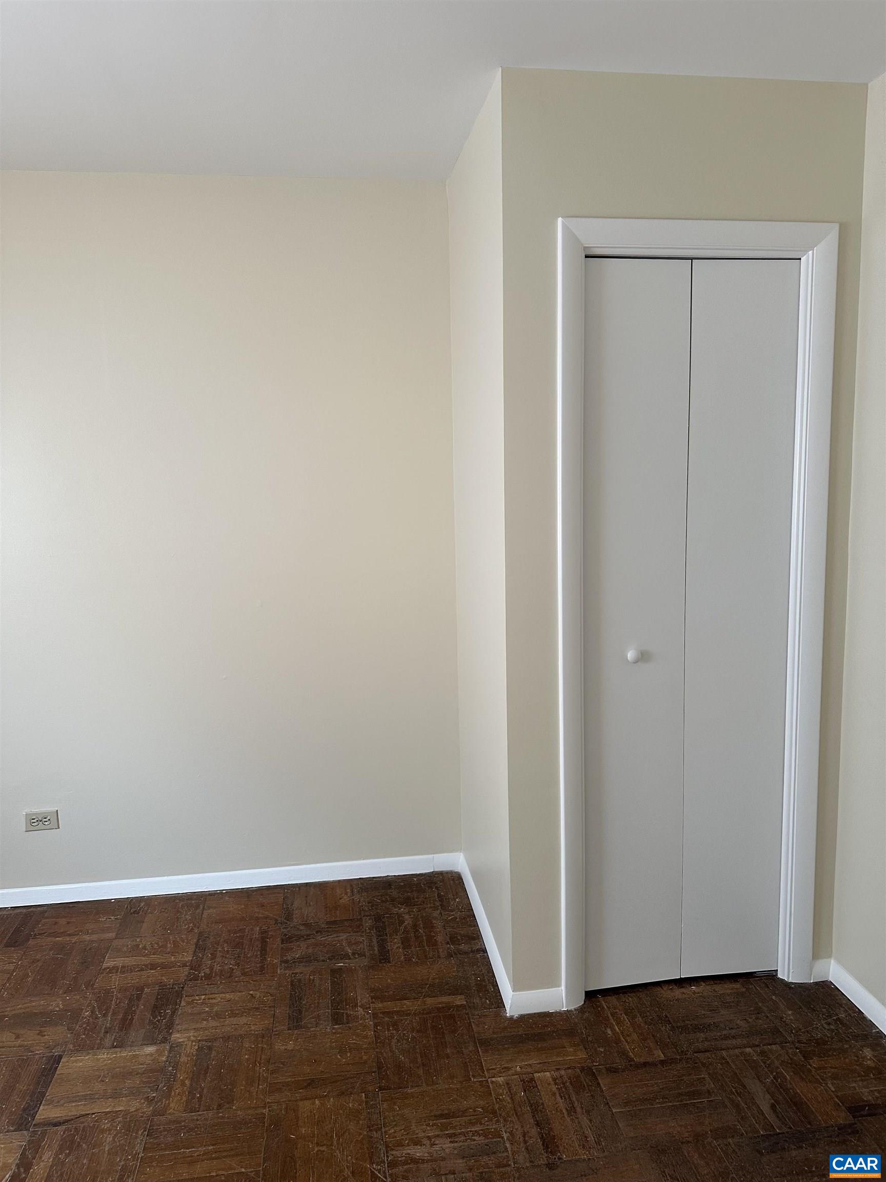 1215 WERTLAND ST Unit: B32