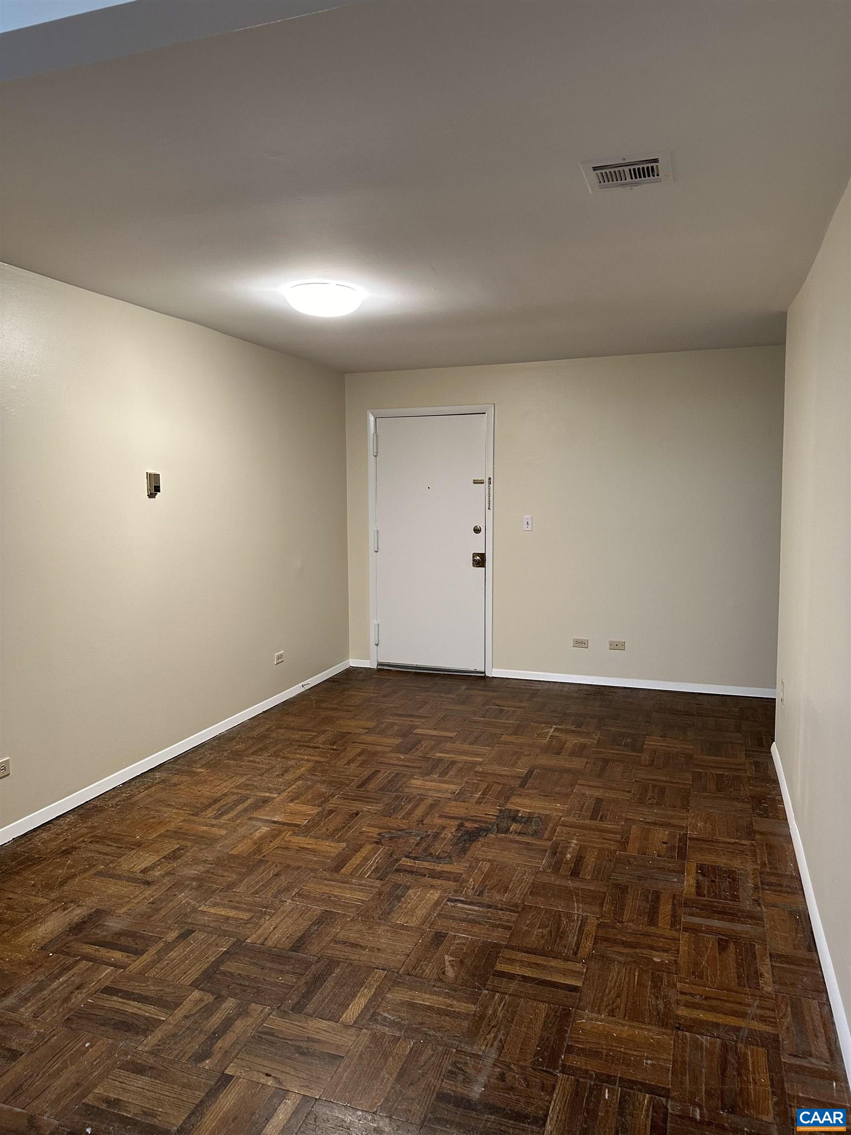 1215 WERTLAND ST Unit: B32