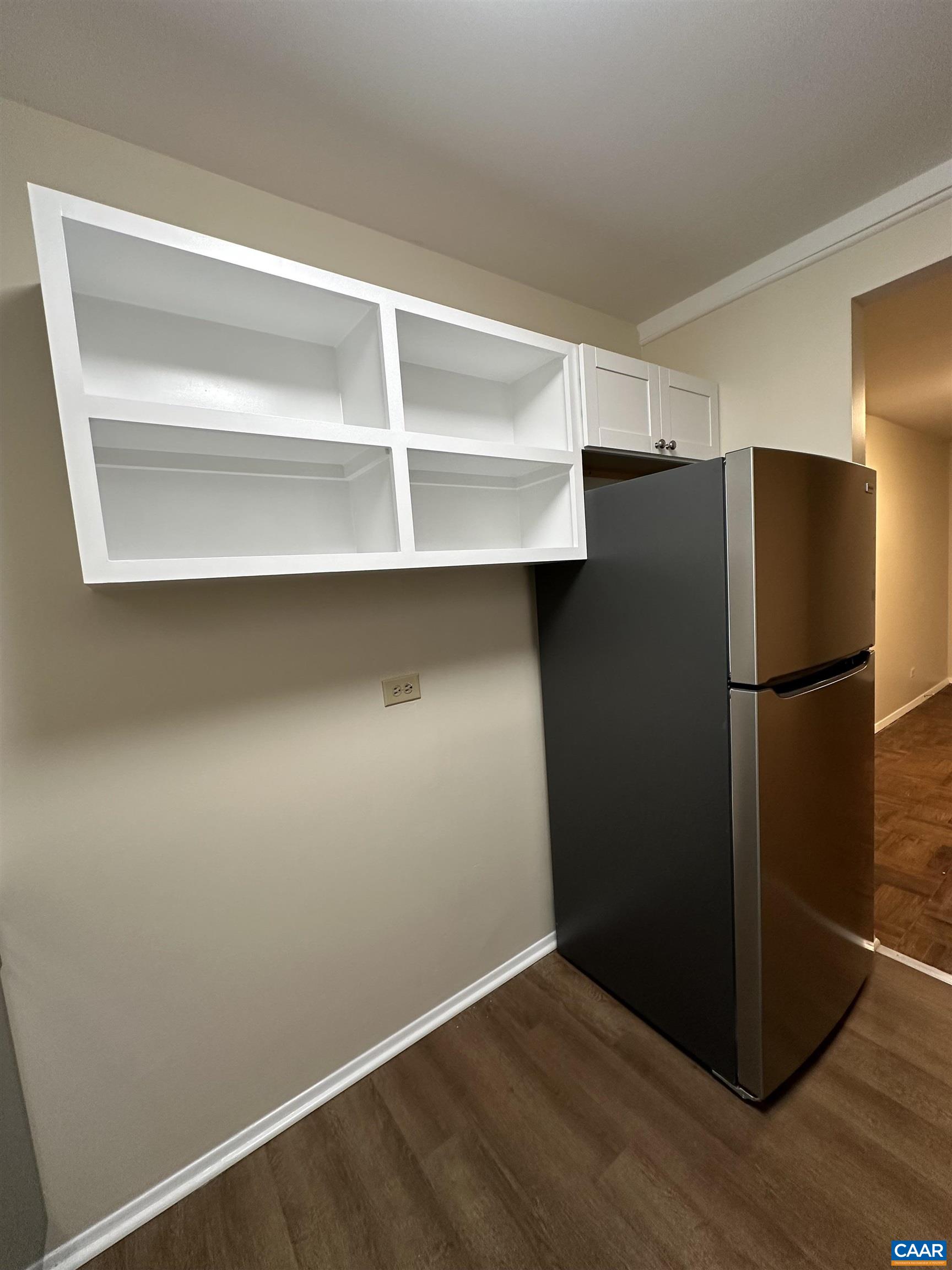 1215 WERTLAND ST Unit: B32