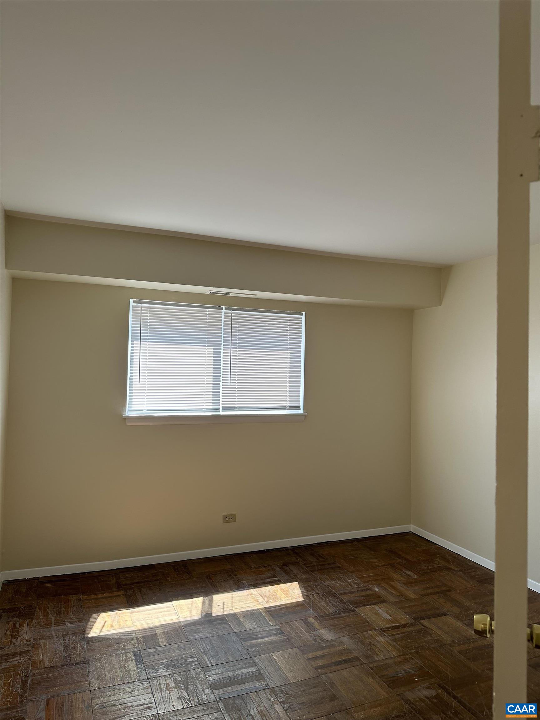 1215 WERTLAND ST Unit: B32