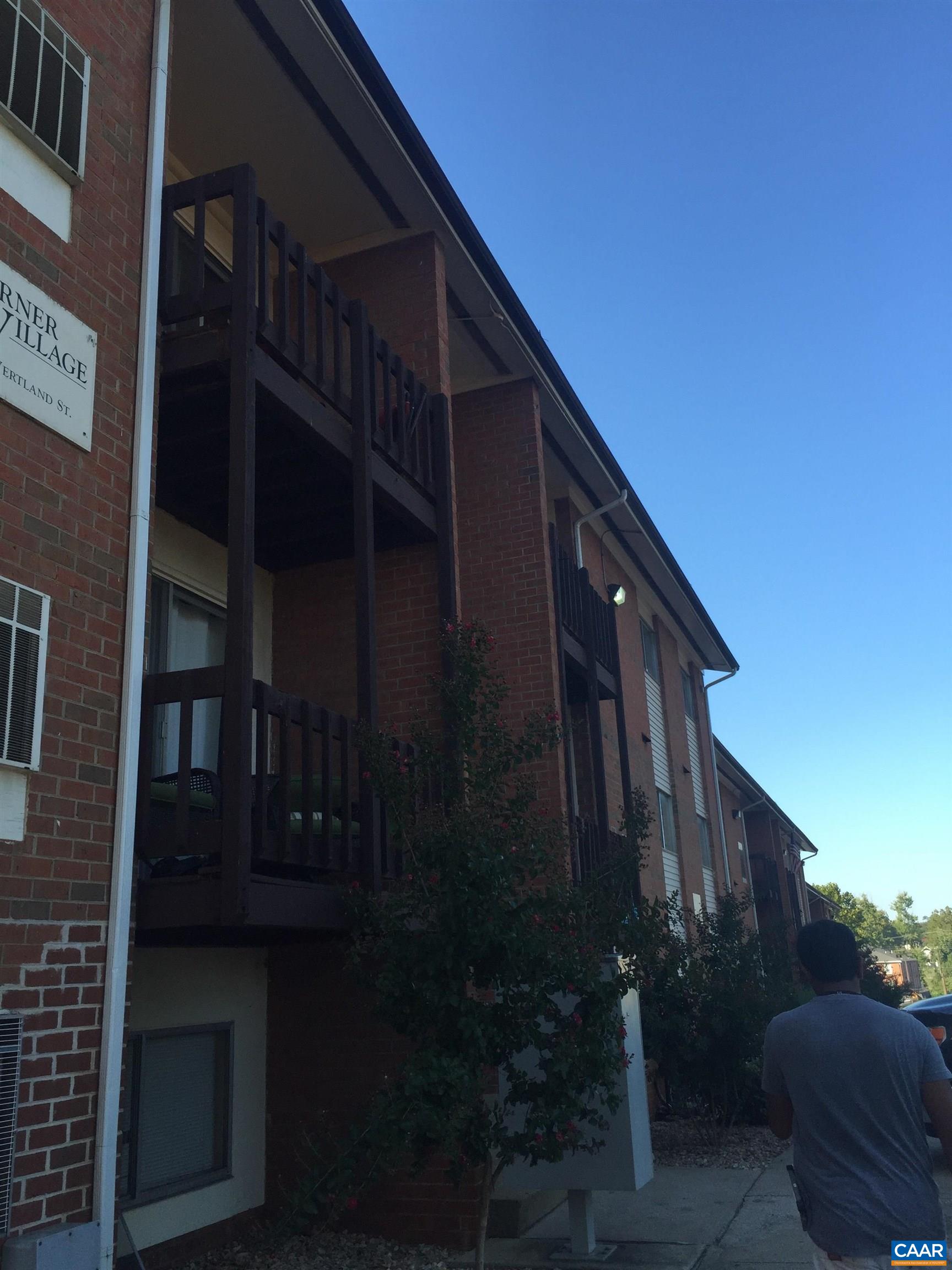 1215 WERTLAND ST Unit: B32
