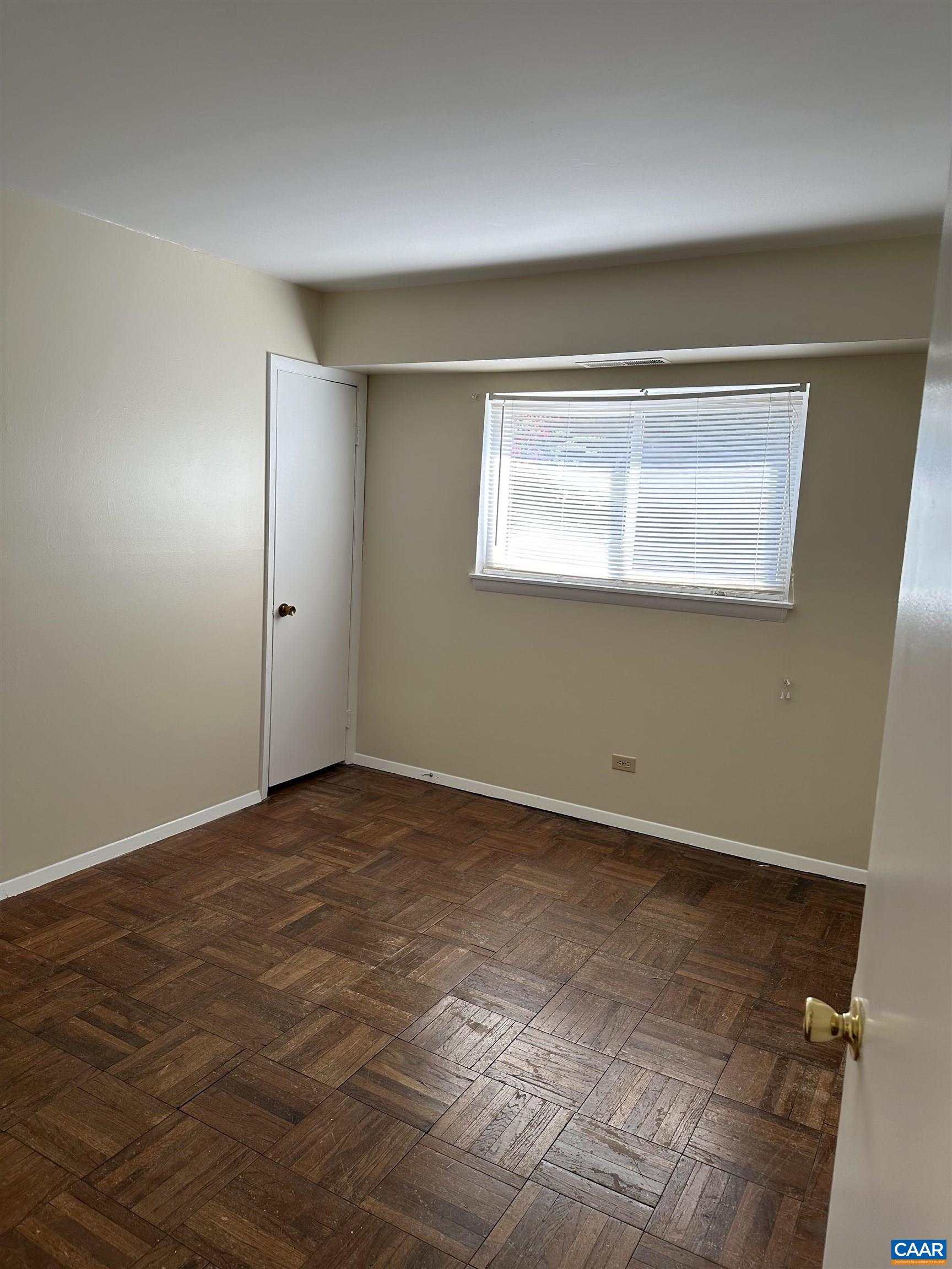 1215 WERTLAND ST Unit: B32