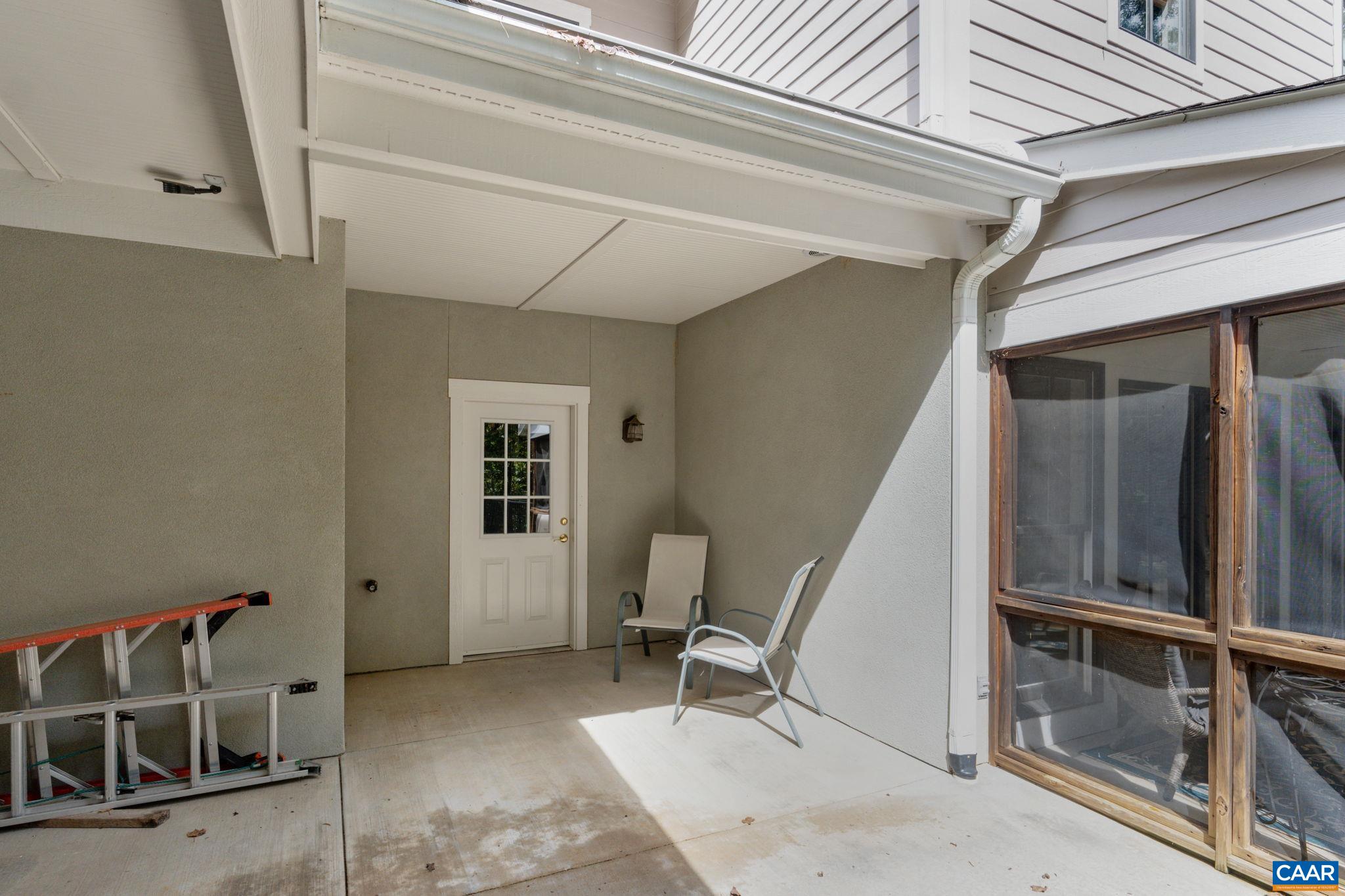 119 DISTAN CT
