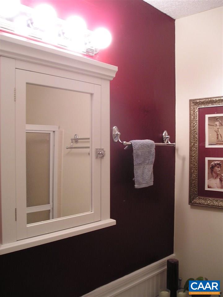 1215 WERTLAND ST Unit: b41