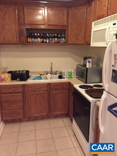 1215 WERTLAND ST Unit: b41