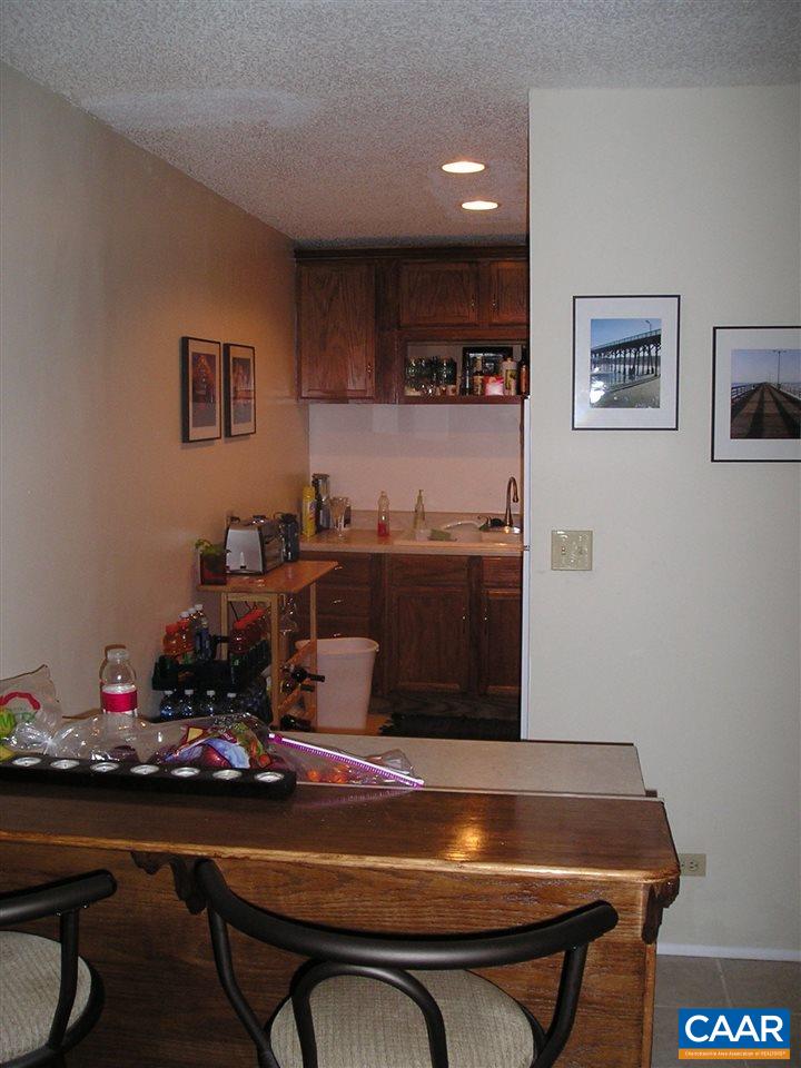 1215 WERTLAND ST Unit: b41
