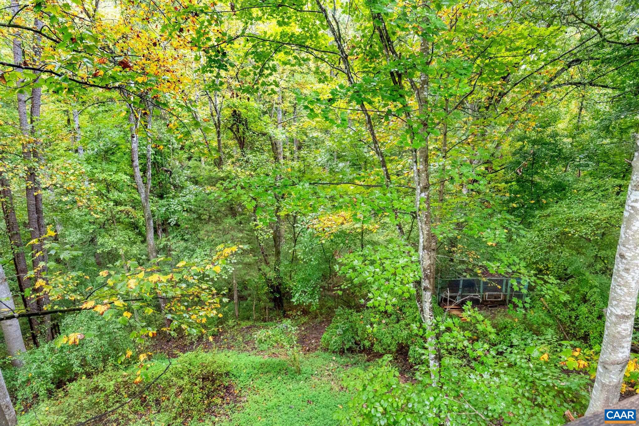 2211 WESTOVER CIR