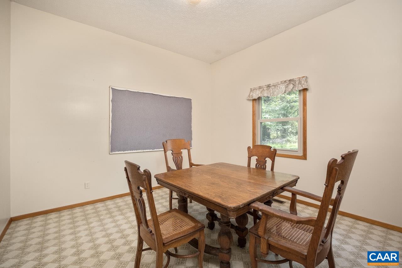 16892 PATRICK HENRY HWY