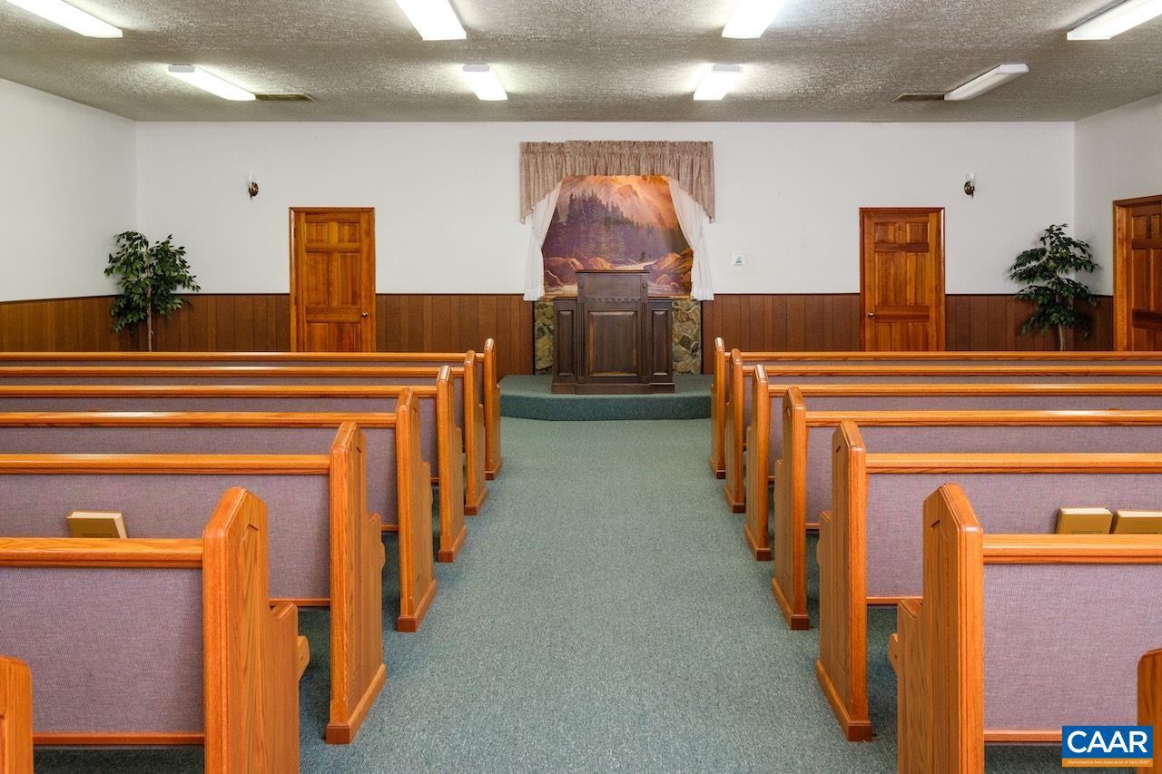 16892 PATRICK HENRY HWY