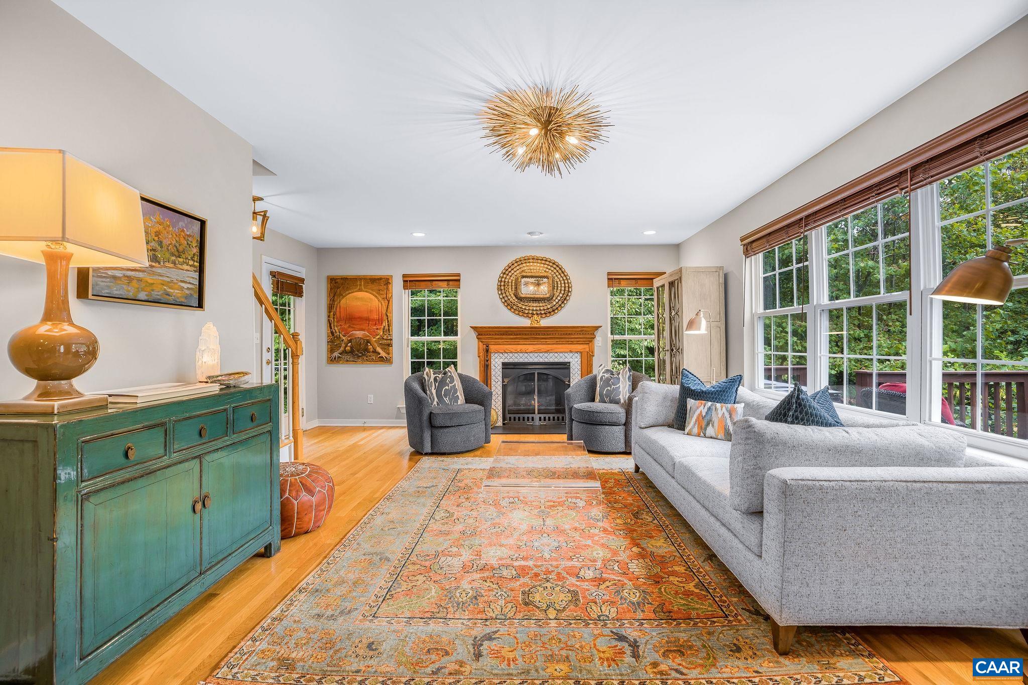 8880 HOWARDSVILLE TPKE