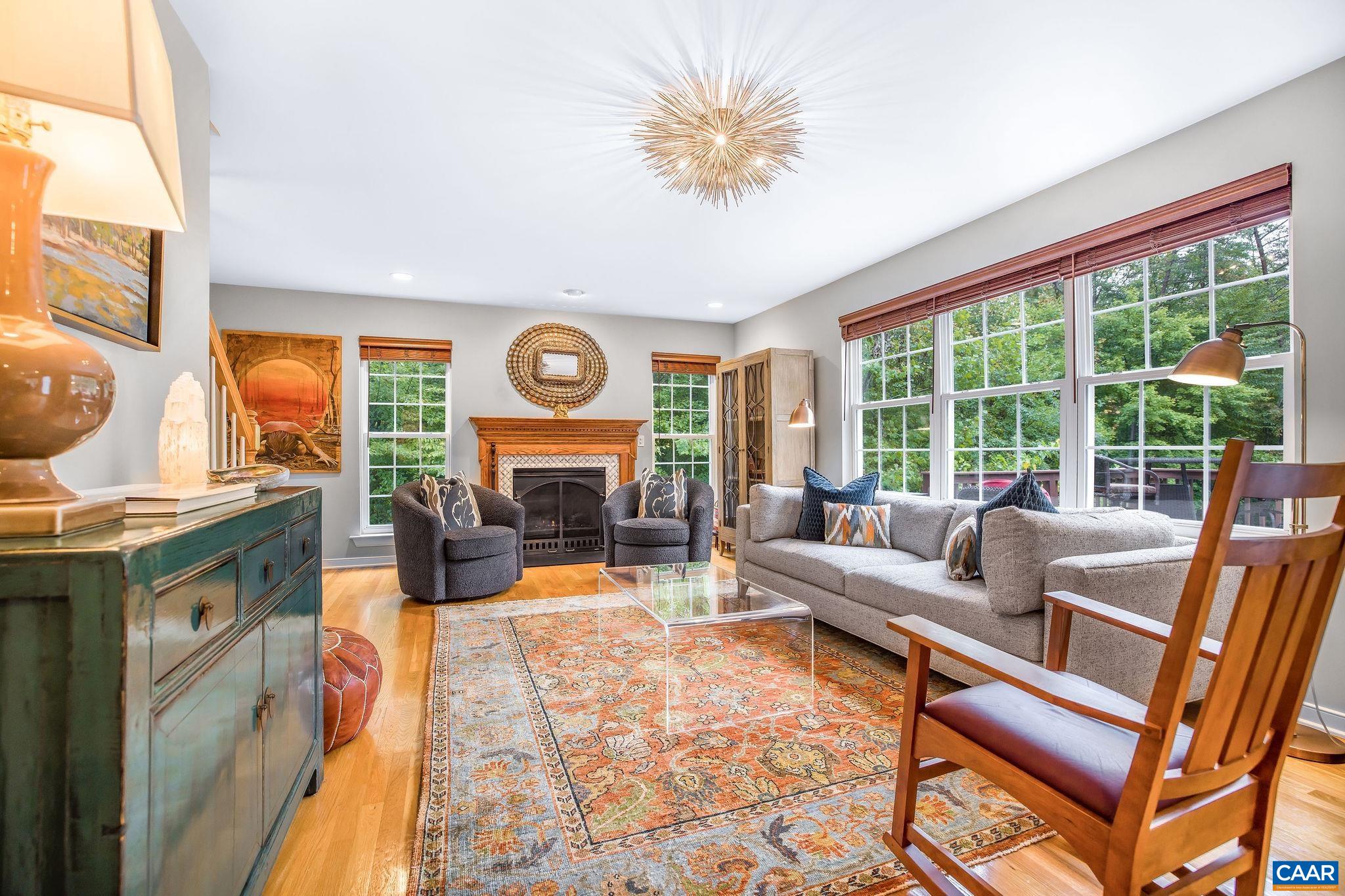 8880 HOWARDSVILLE TPKE