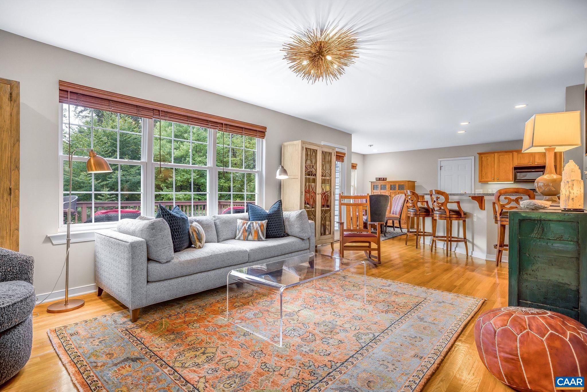 8880 HOWARDSVILLE TPKE