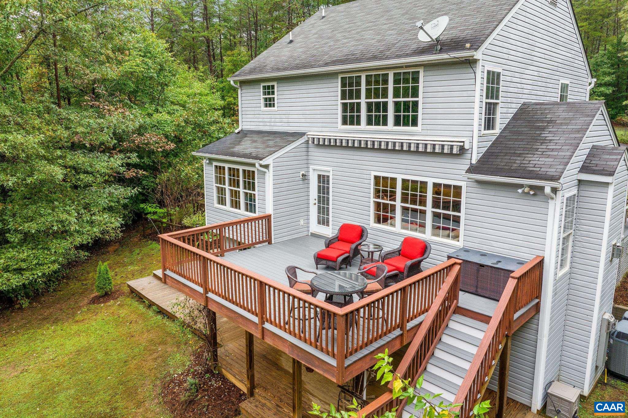 8880 HOWARDSVILLE TPKE