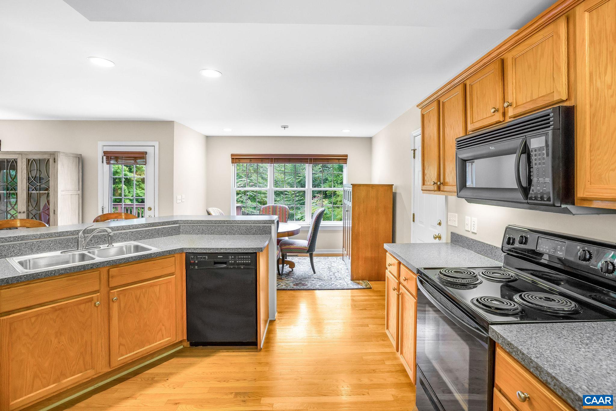 8880 HOWARDSVILLE TPKE