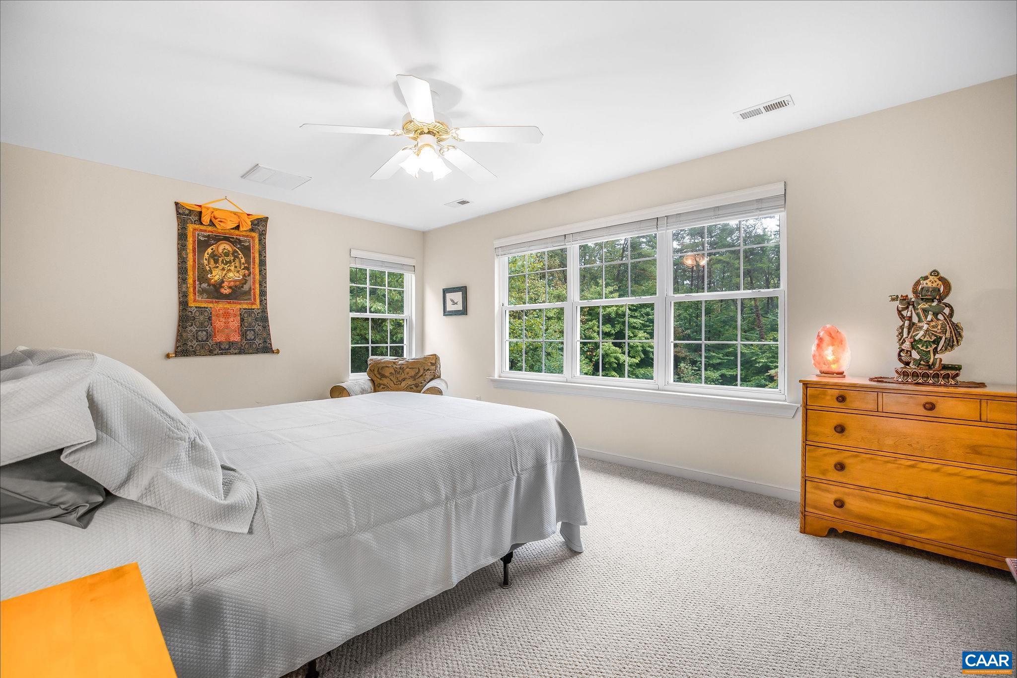 8880 HOWARDSVILLE TPKE