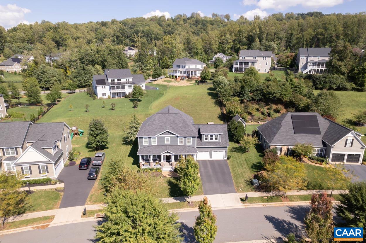 1817 HYLAND CREEK DR