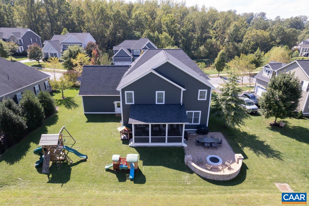 1817 HYLAND CREEK DR
