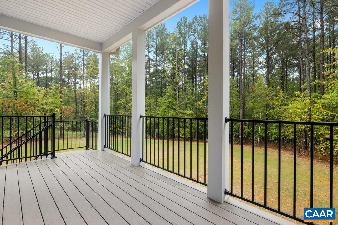 96 PINE SHADOW CT