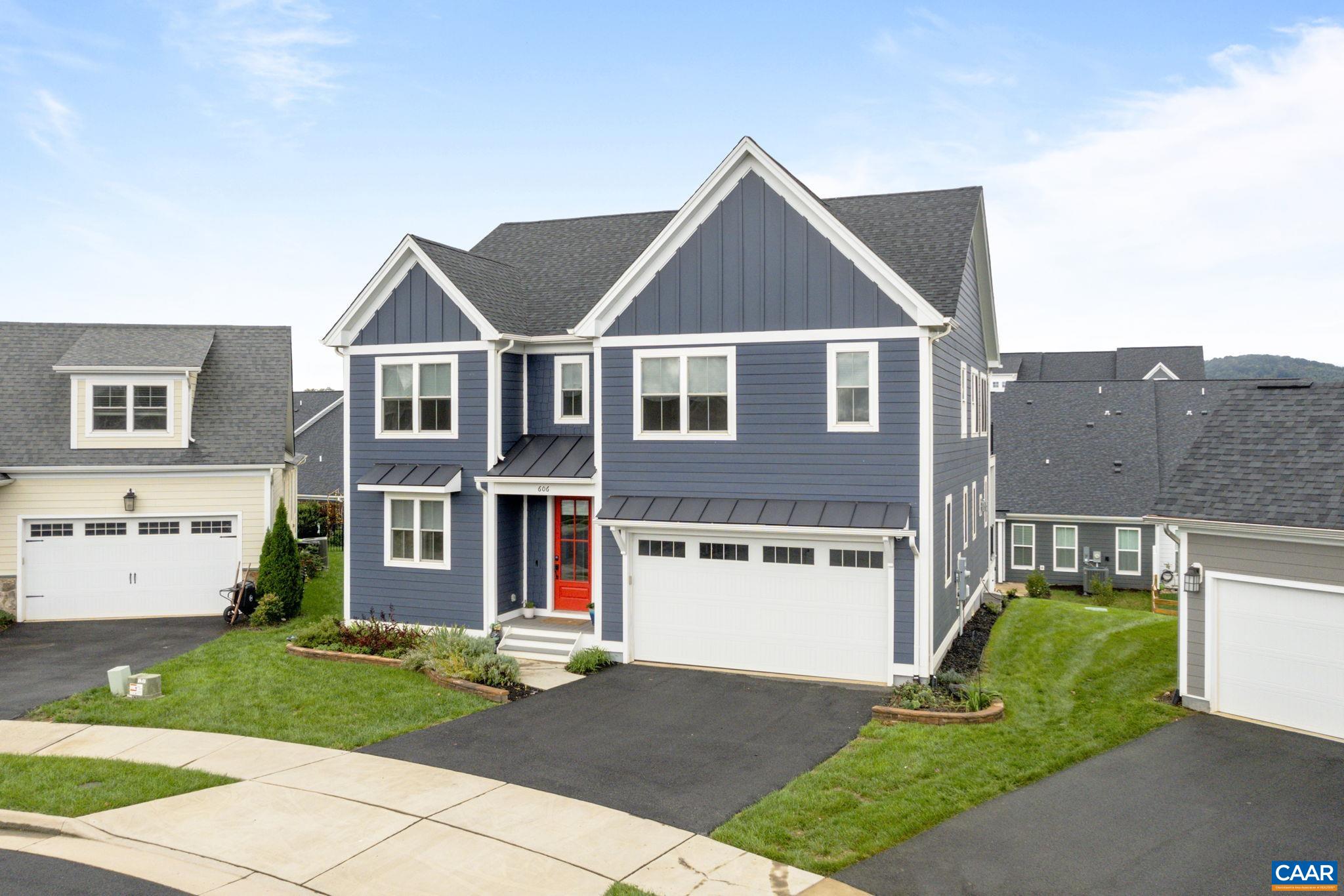 606 SAUNDERS HILL DR