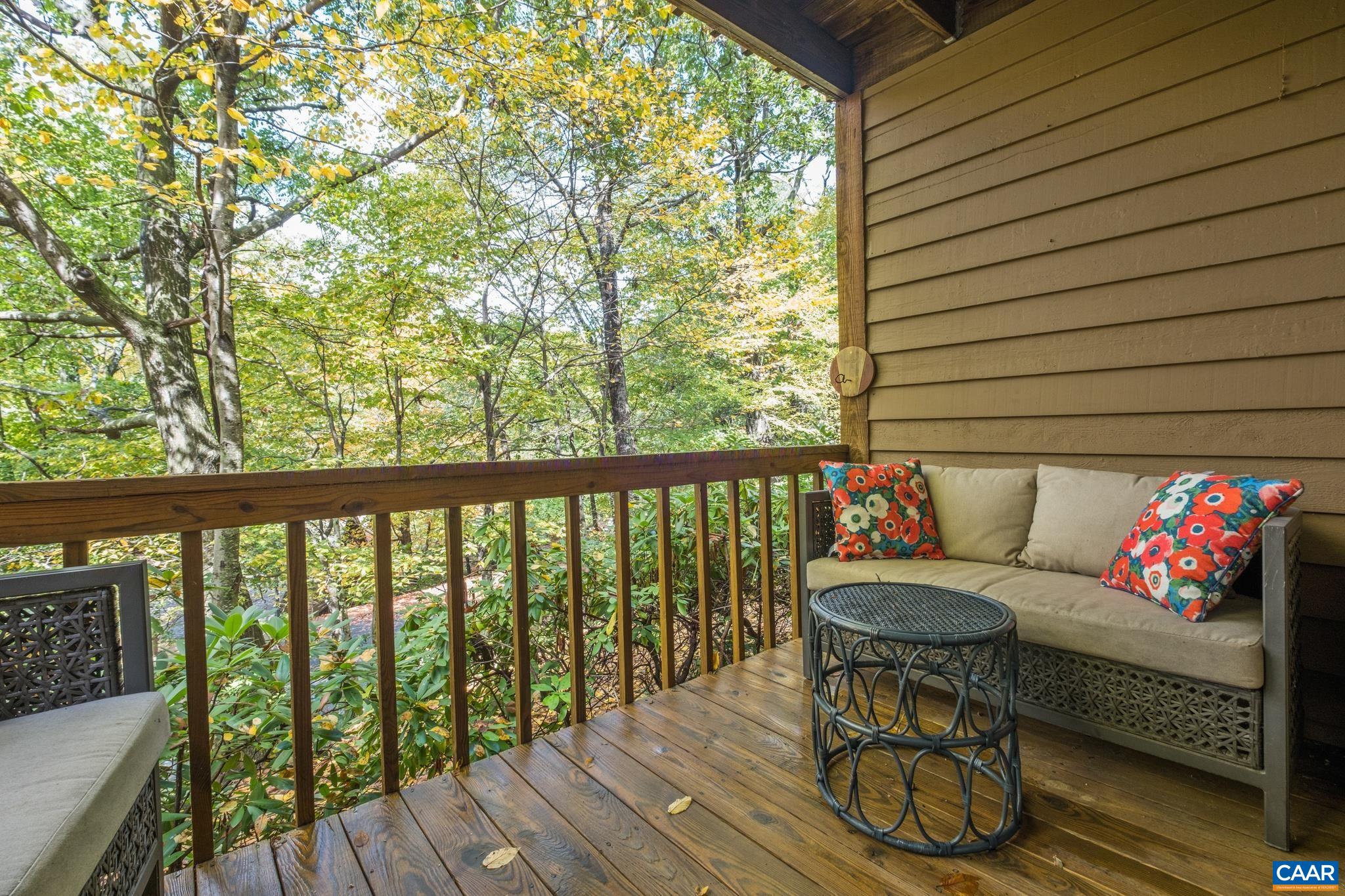 778 LAURELWOOD CONDOS