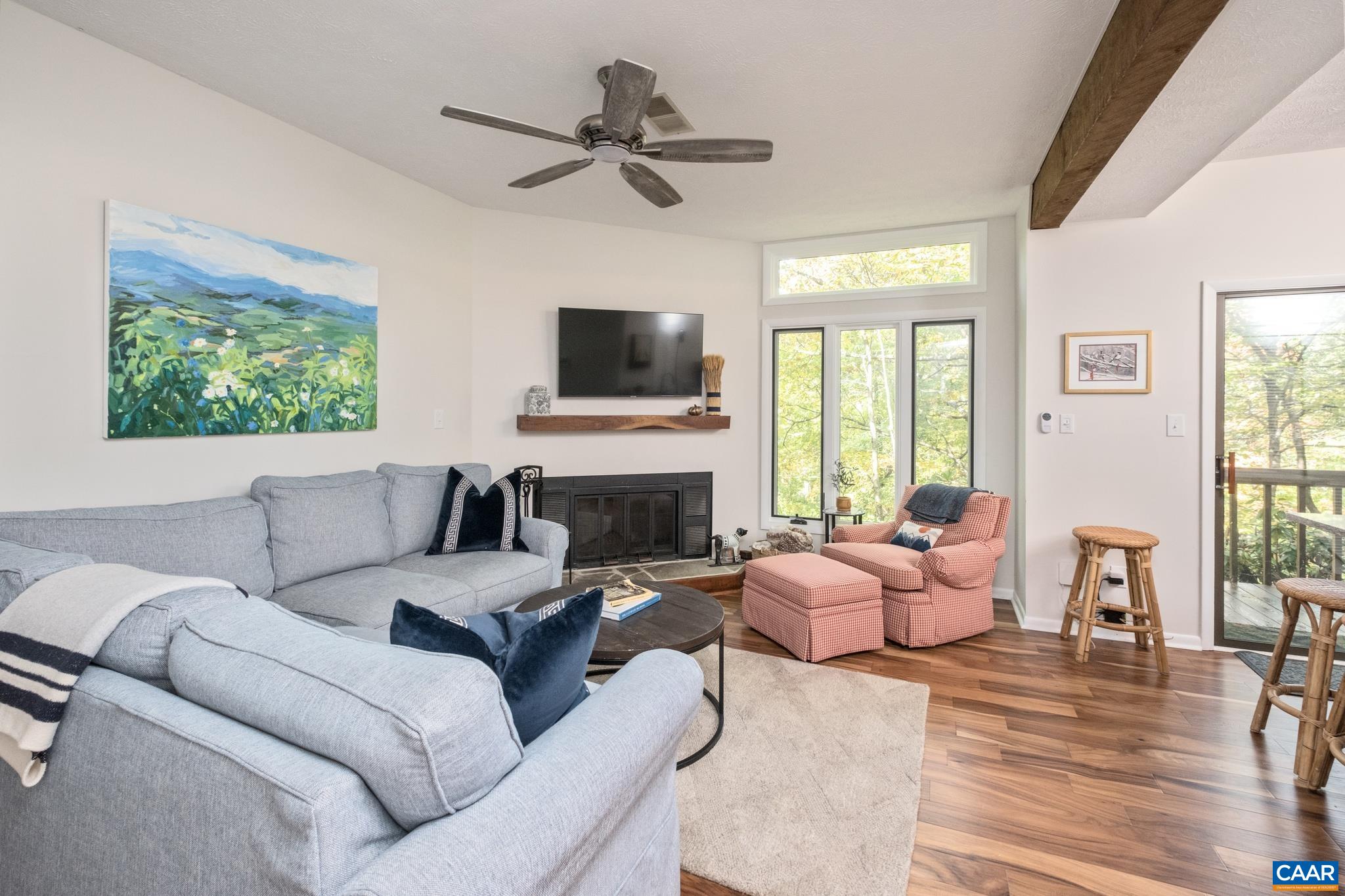 778 LAURELWOOD CONDOS