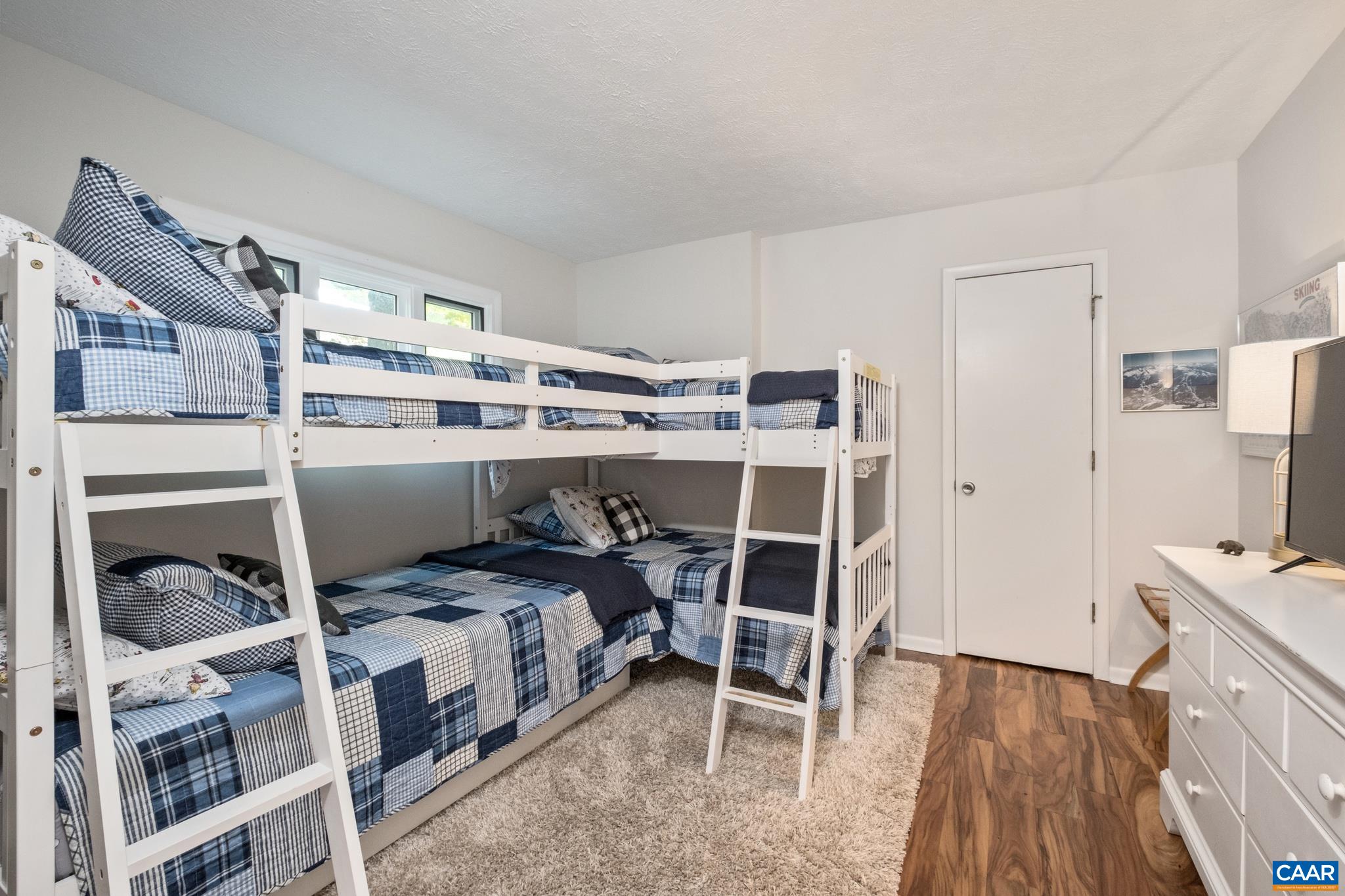 778 LAURELWOOD CONDOS