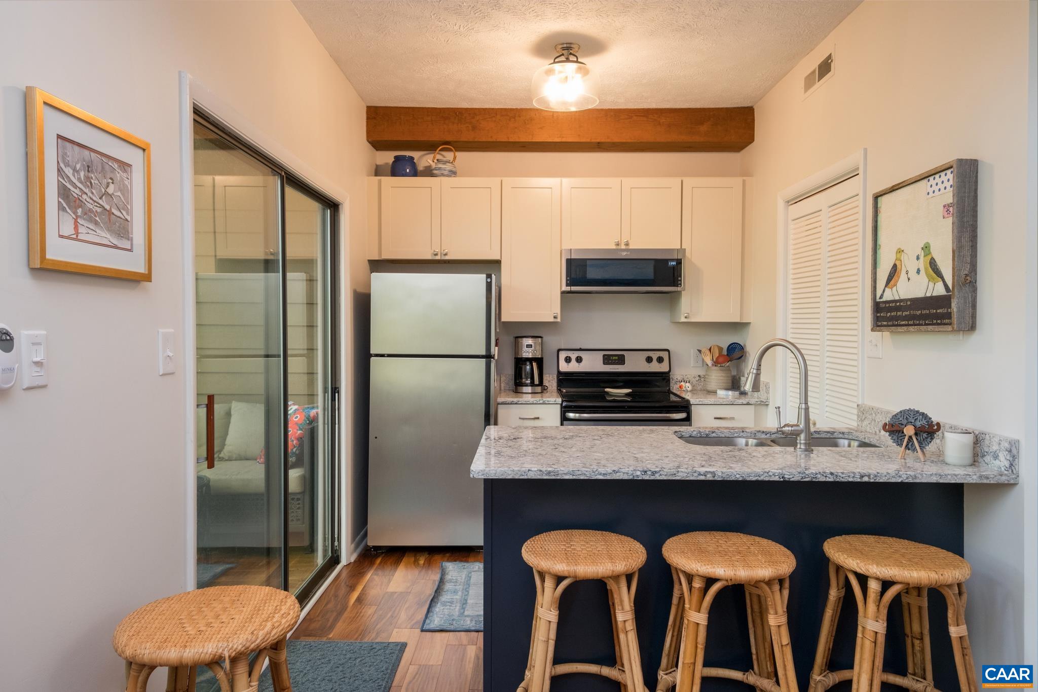 778 LAURELWOOD CONDOS