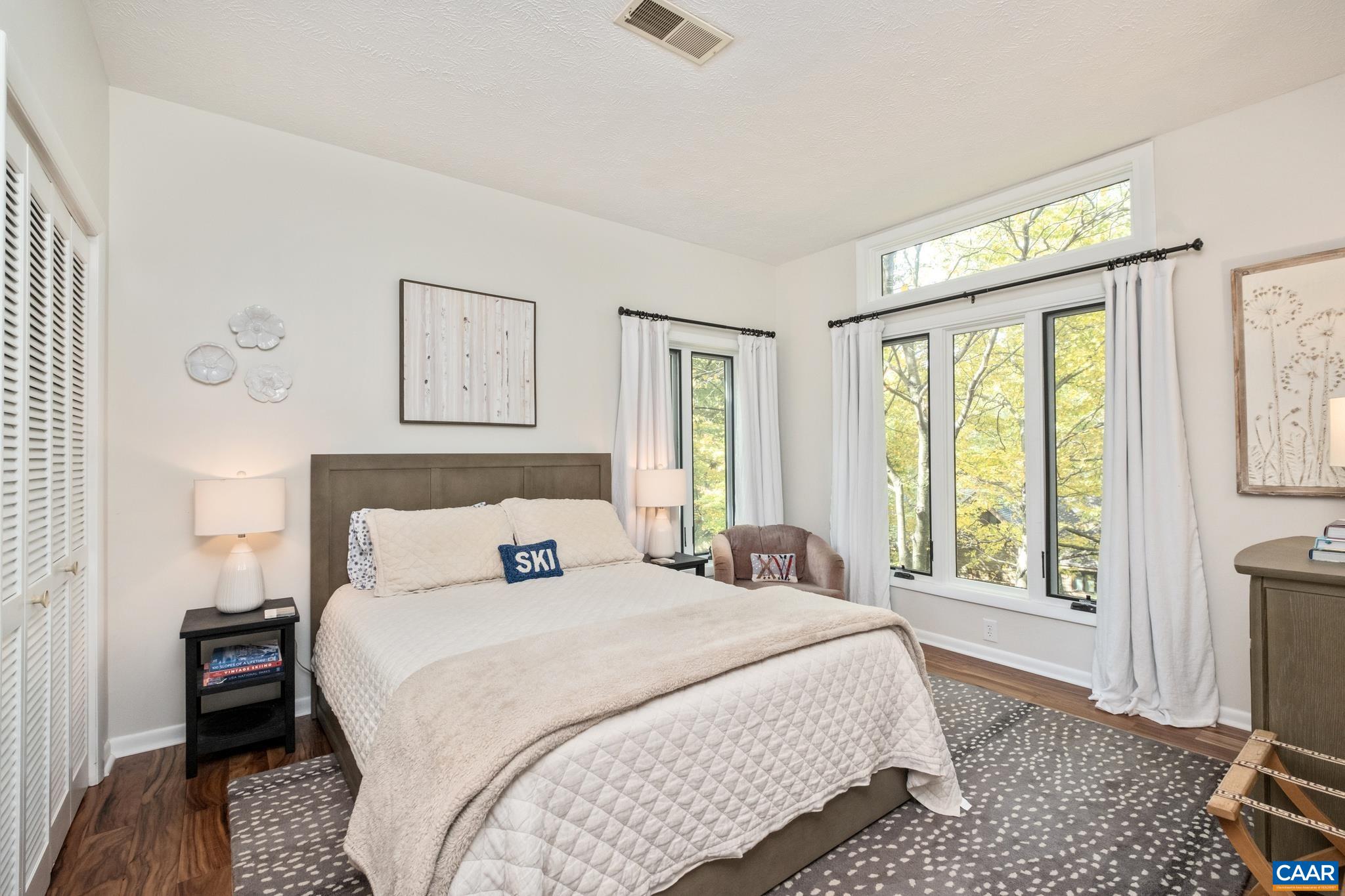 778 LAURELWOOD CONDOS